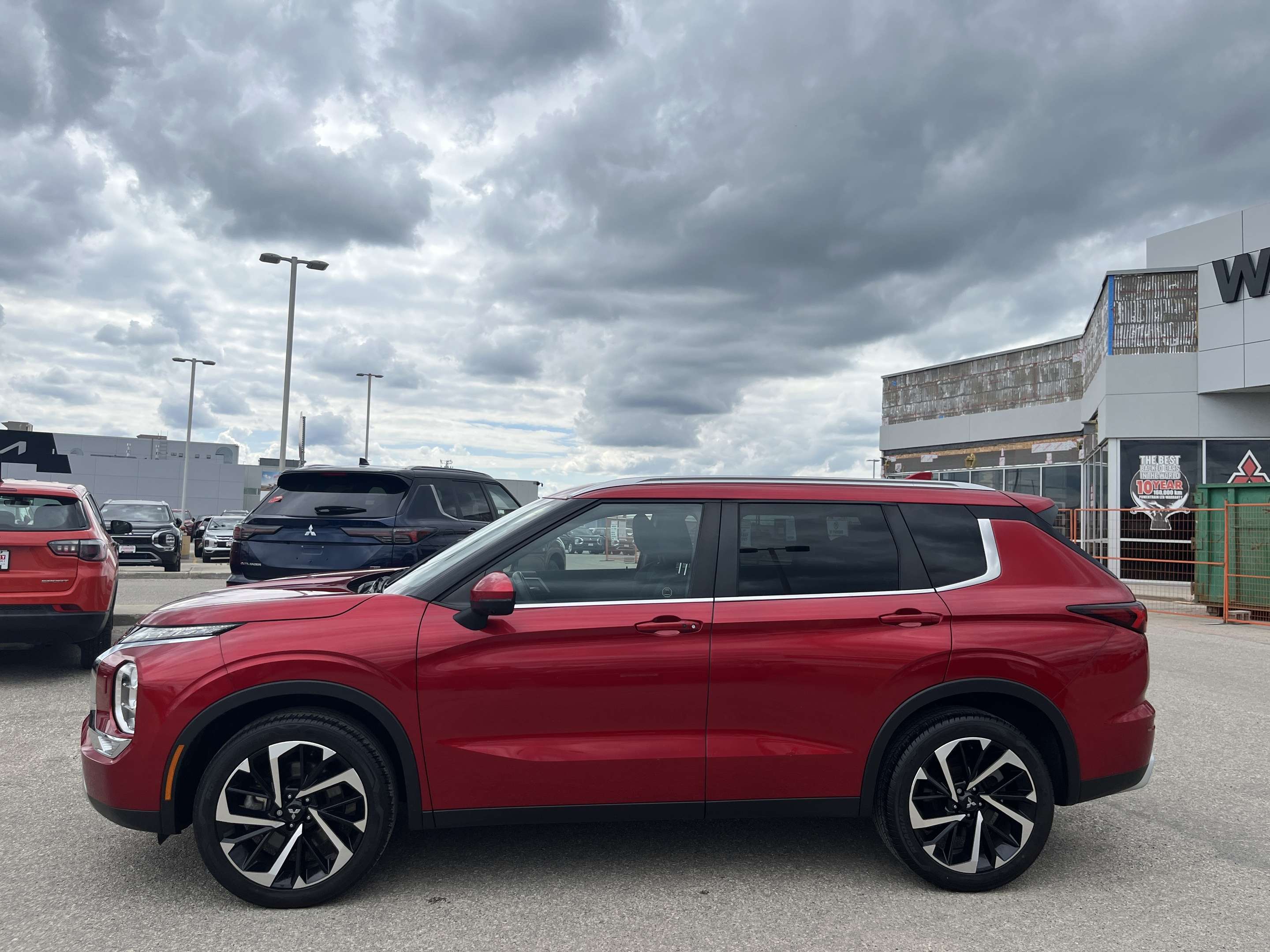 2023 Mitsubishi Outlander