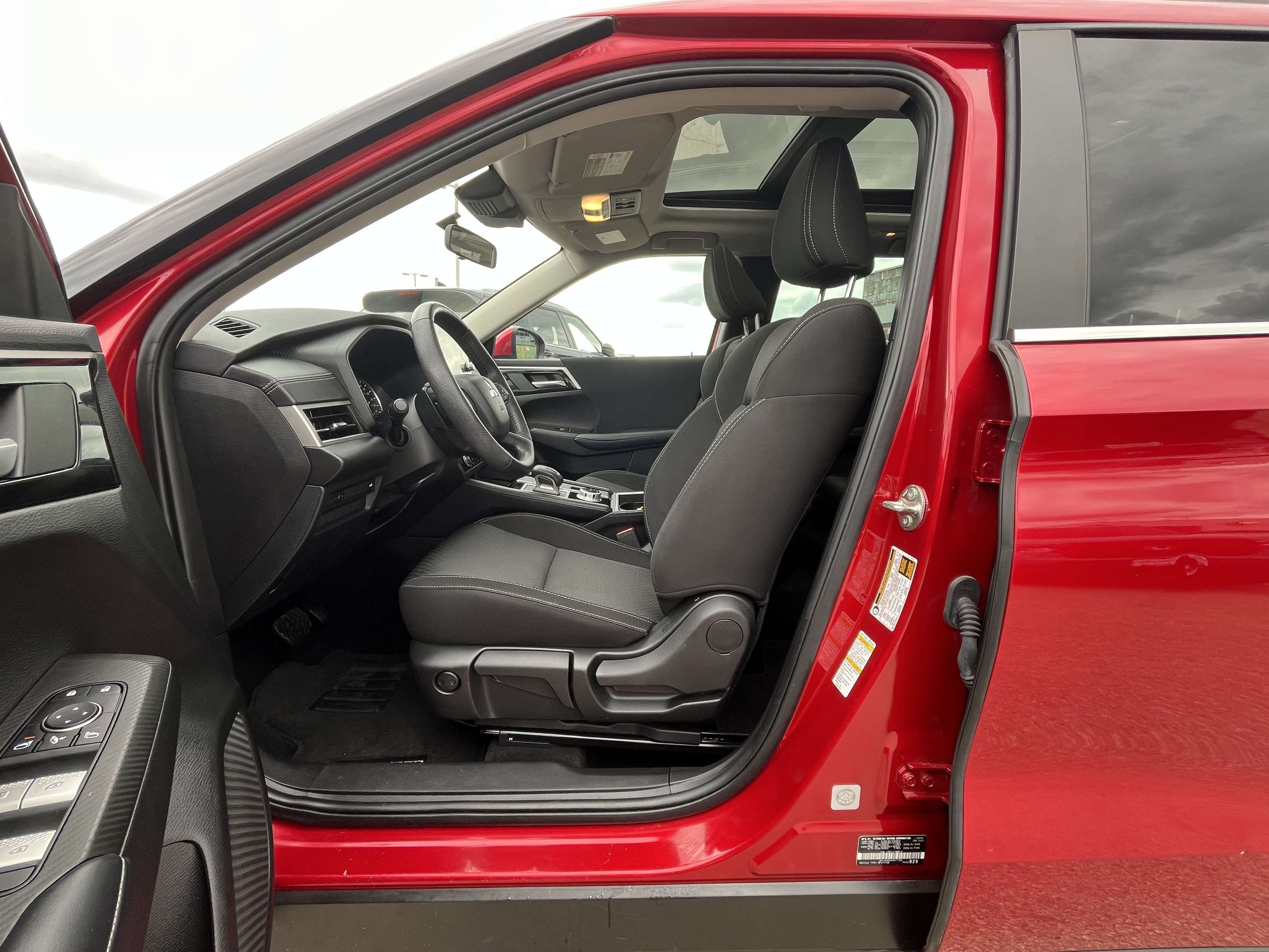 2023 Mitsubishi Outlander
