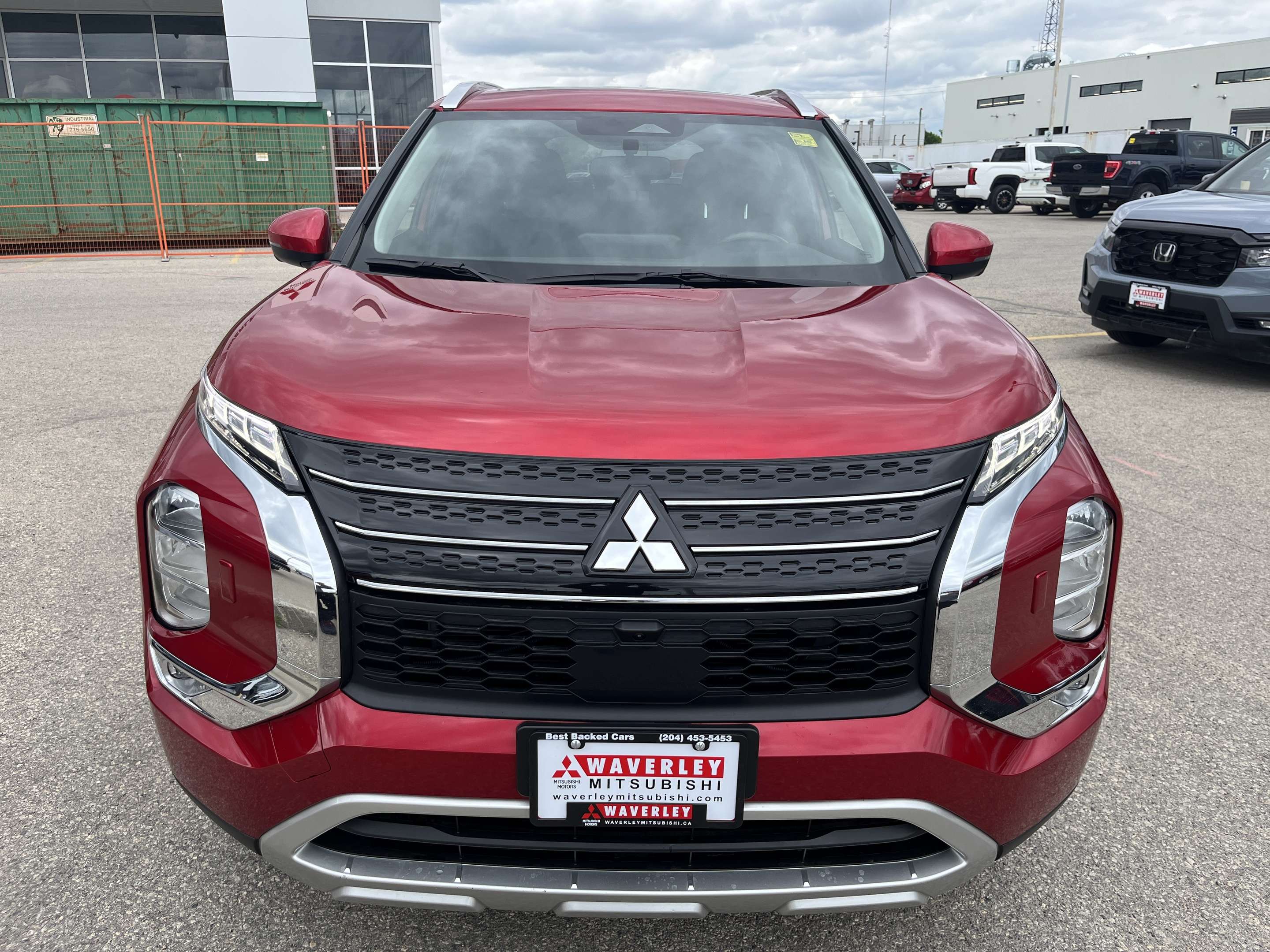 2023 Mitsubishi Outlander