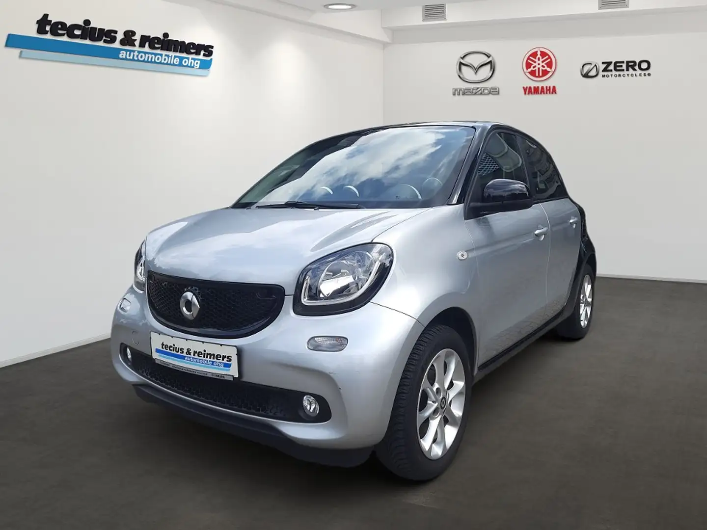 smart forFour Passion Edition Срібний - 1