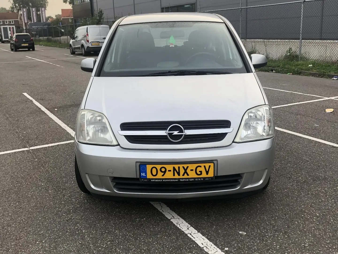 Opel Meriva 1.6 16V (Essentia) Zilver - 1