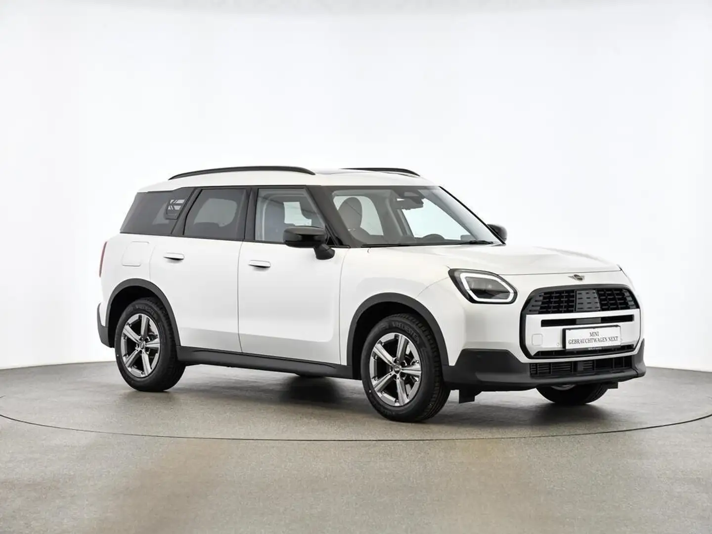 MINI Countryman C U25 B38 Bílá - 1