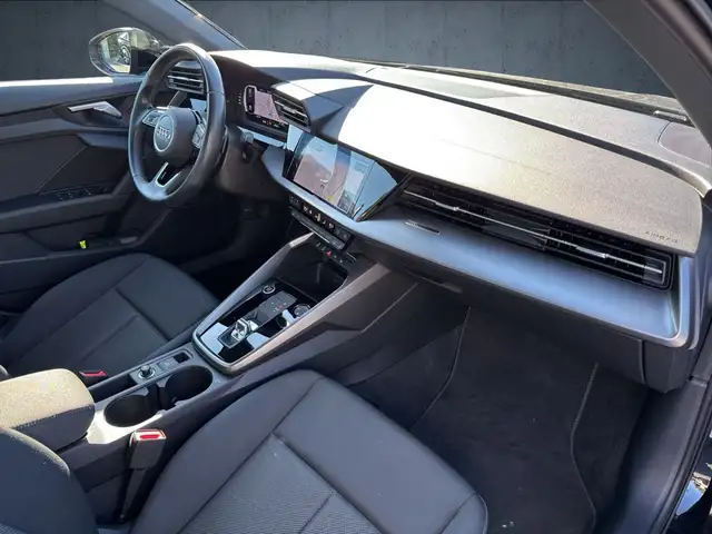 Audi A3 view 14