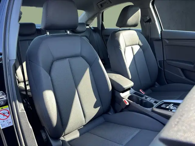 Audi A3 view 16