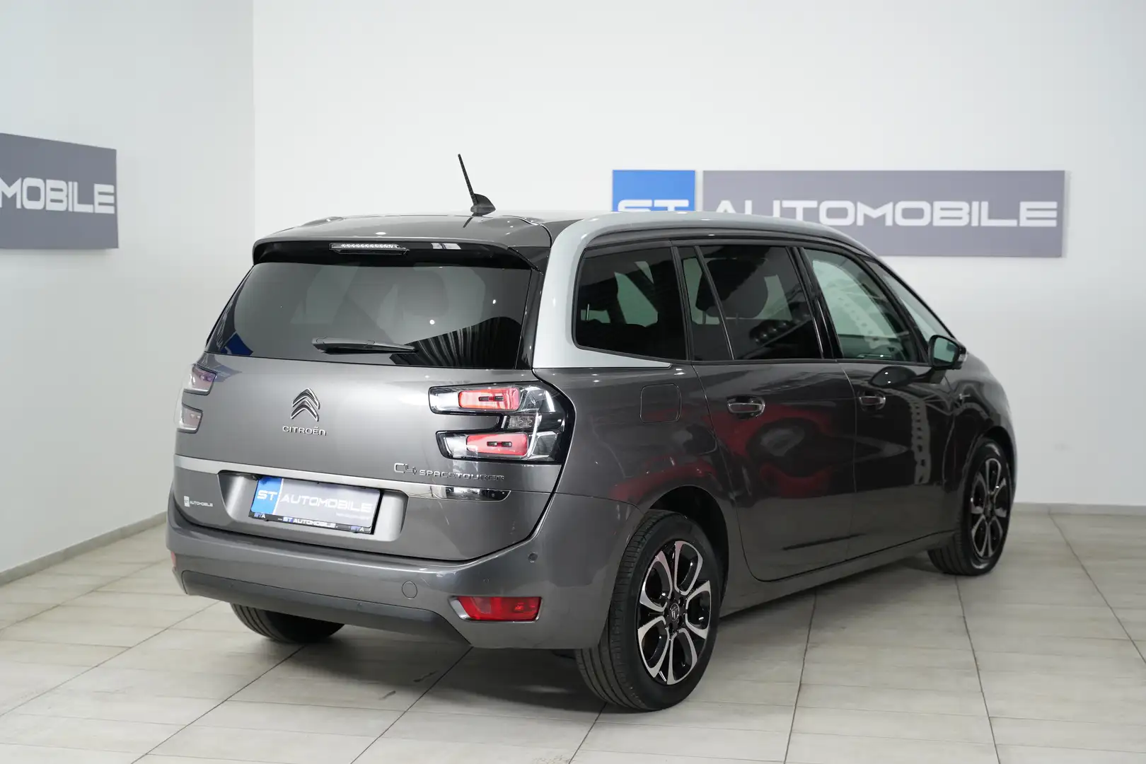 Citroen Grand C4 SpaceTourer Shine  // 1.BESITZ // 7-SITZER // NAVI // SHZ // Grau - 2