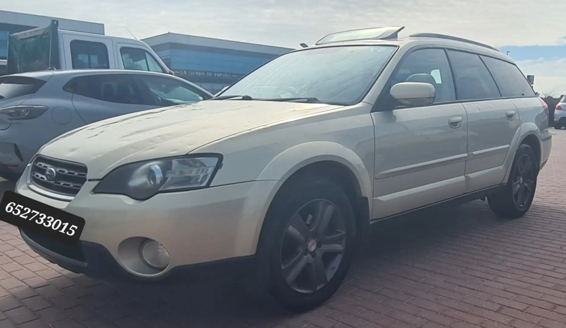Subaru OUTBACK 3.0 H6 R Aut. Bej - 1