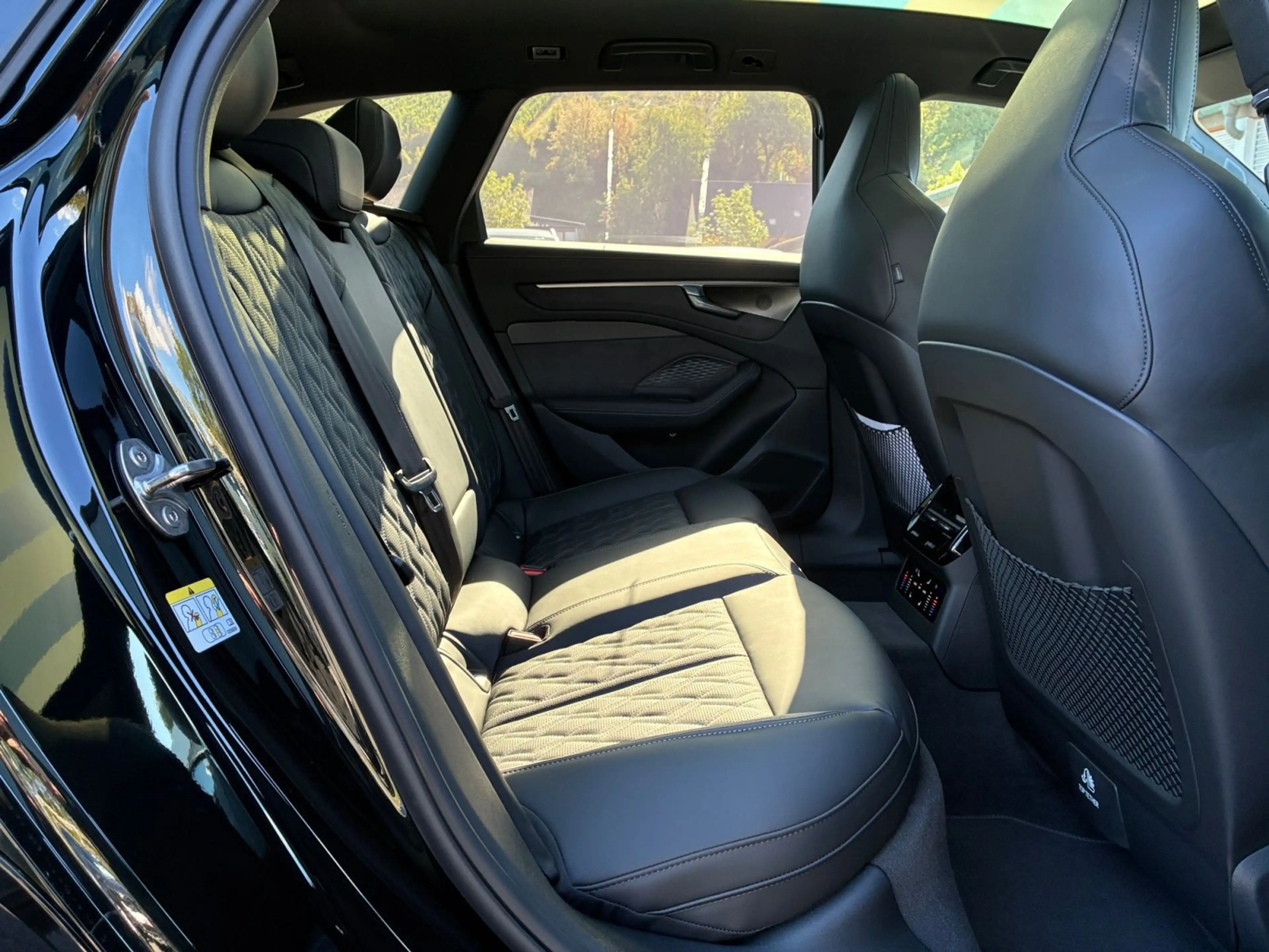 Audi A6 allroad A6 allroad V6 TDI quattro | TechPro,HuD,Pano,B&O — photo 13