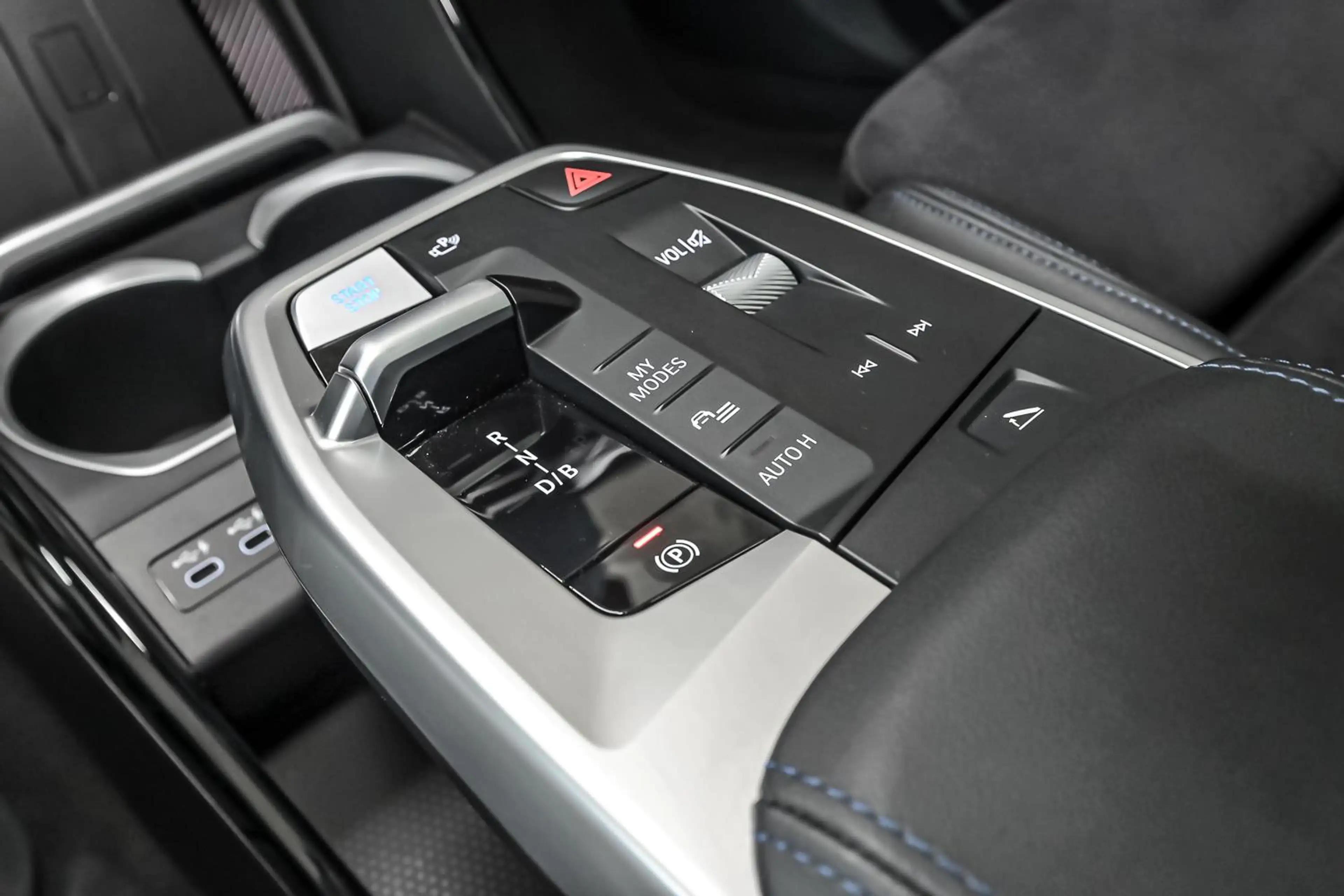 BMW iX1 xDrive 30 - 2ans/jaar garantie — photo 11
