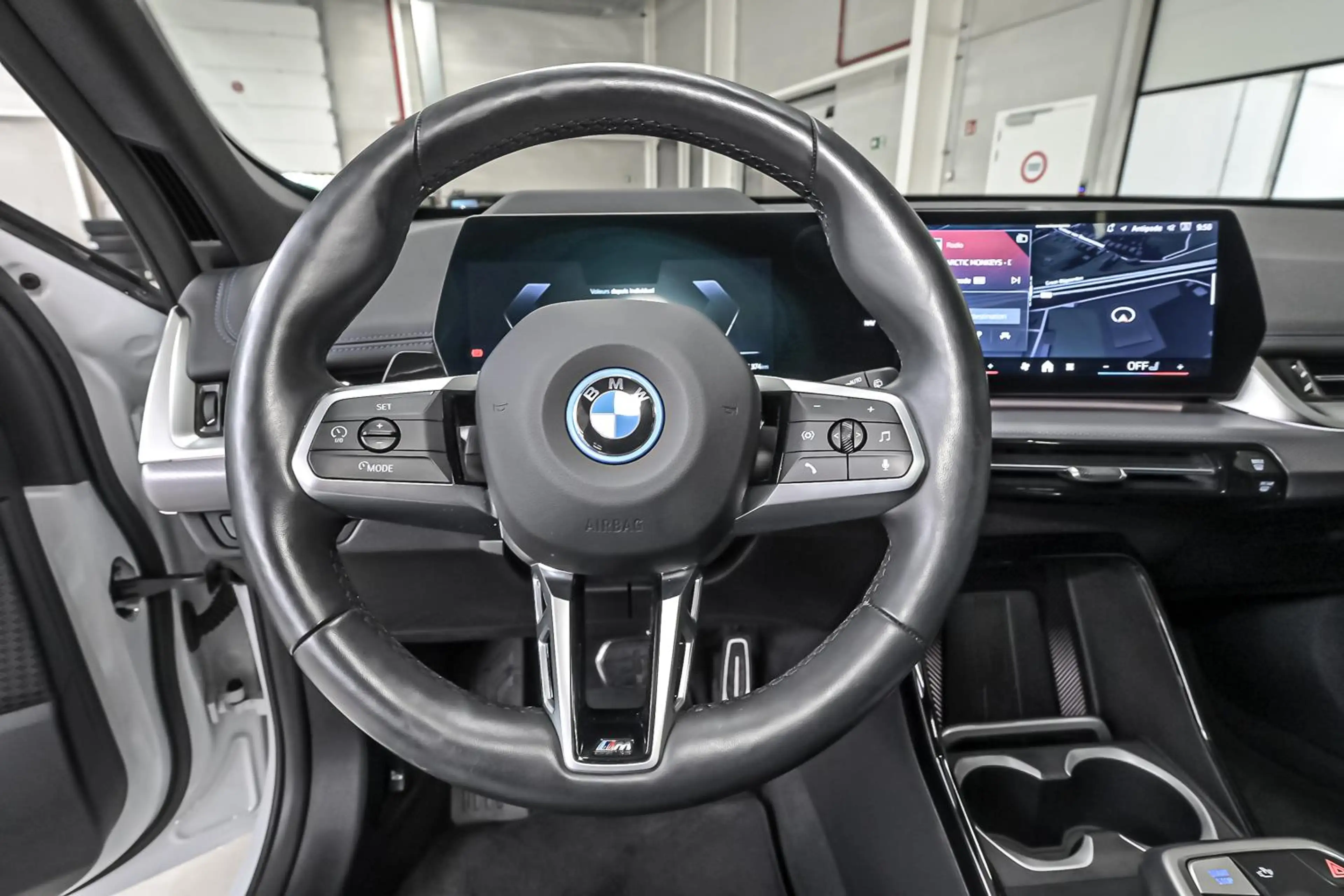 BMW iX1 xDrive 30 - 2ans/jaar garantie — photo 9