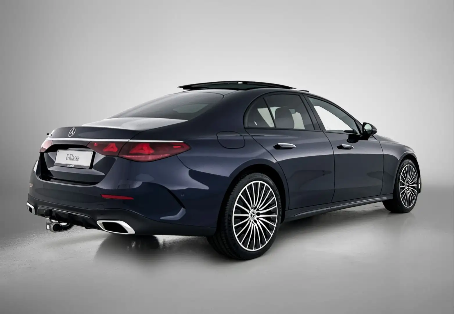 Mercedes-Benz E 300 e Sport Edition |  Premium pakket | Rijassistentie Grijs - 2