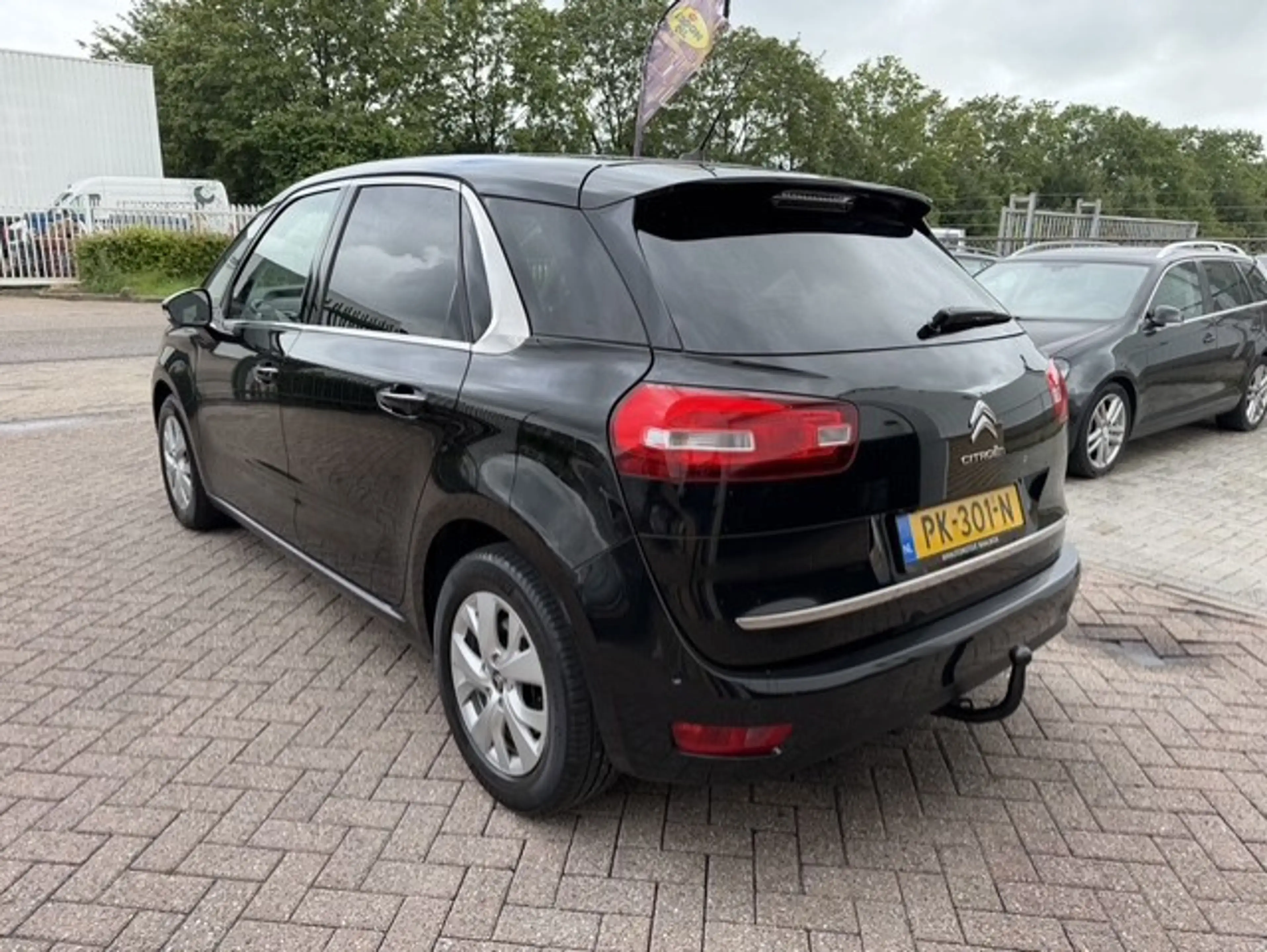 Citroen C4 Picasso 1.6 THP Intensive NAVI PARKEER CAMARA — photo 18