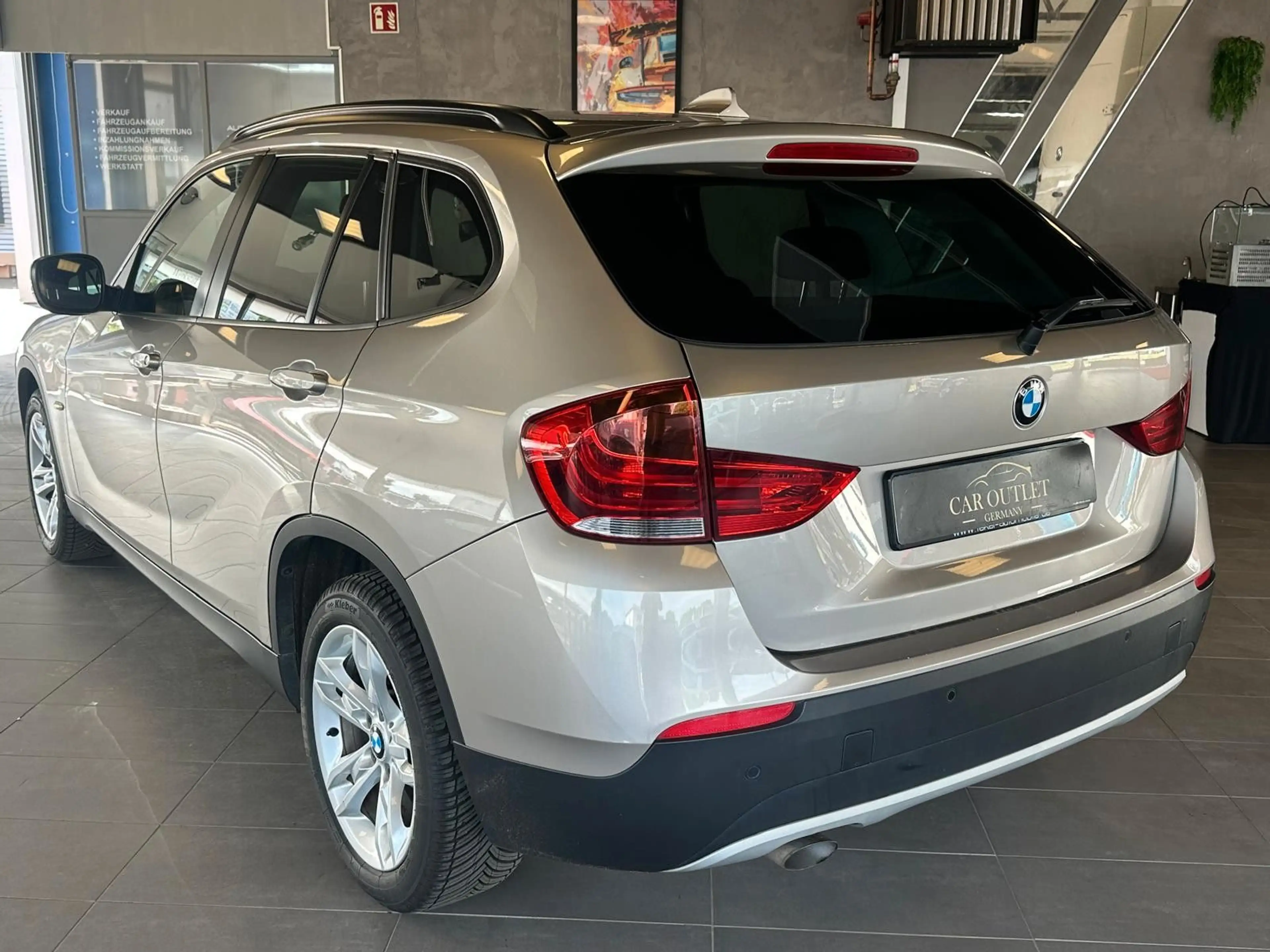 BMW X1 xDrive 20d * Panorama * Automatik * Leder — photo 4