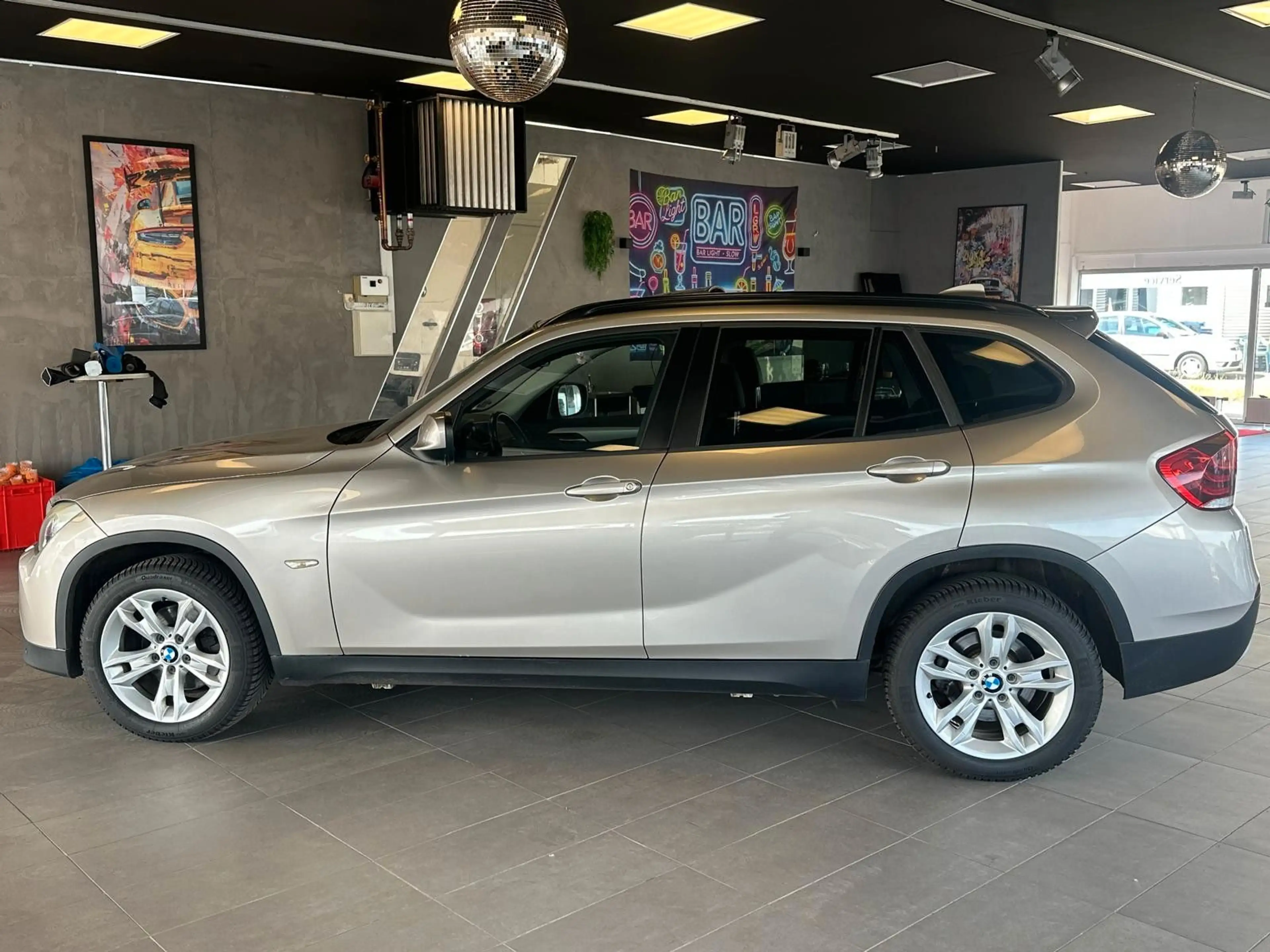 BMW X1 xDrive 20d * Panorama * Automatik * Leder — photo 3