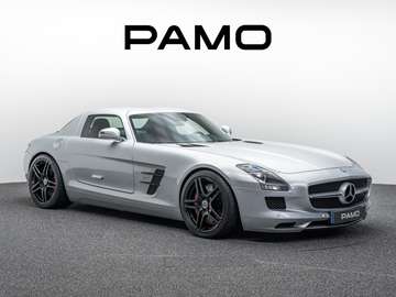 Mercedes-Benz SLS AMG |