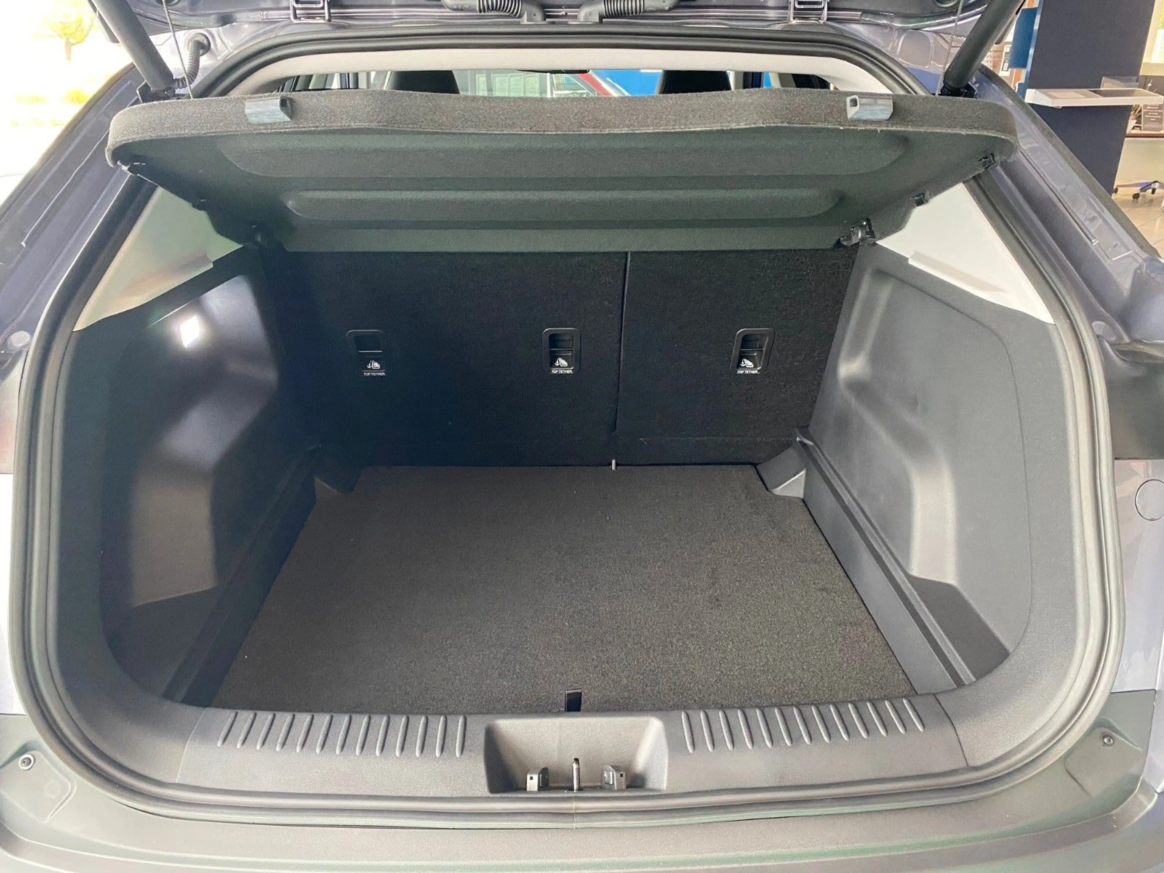 Omoda 5 EV Exclusive — photo 10