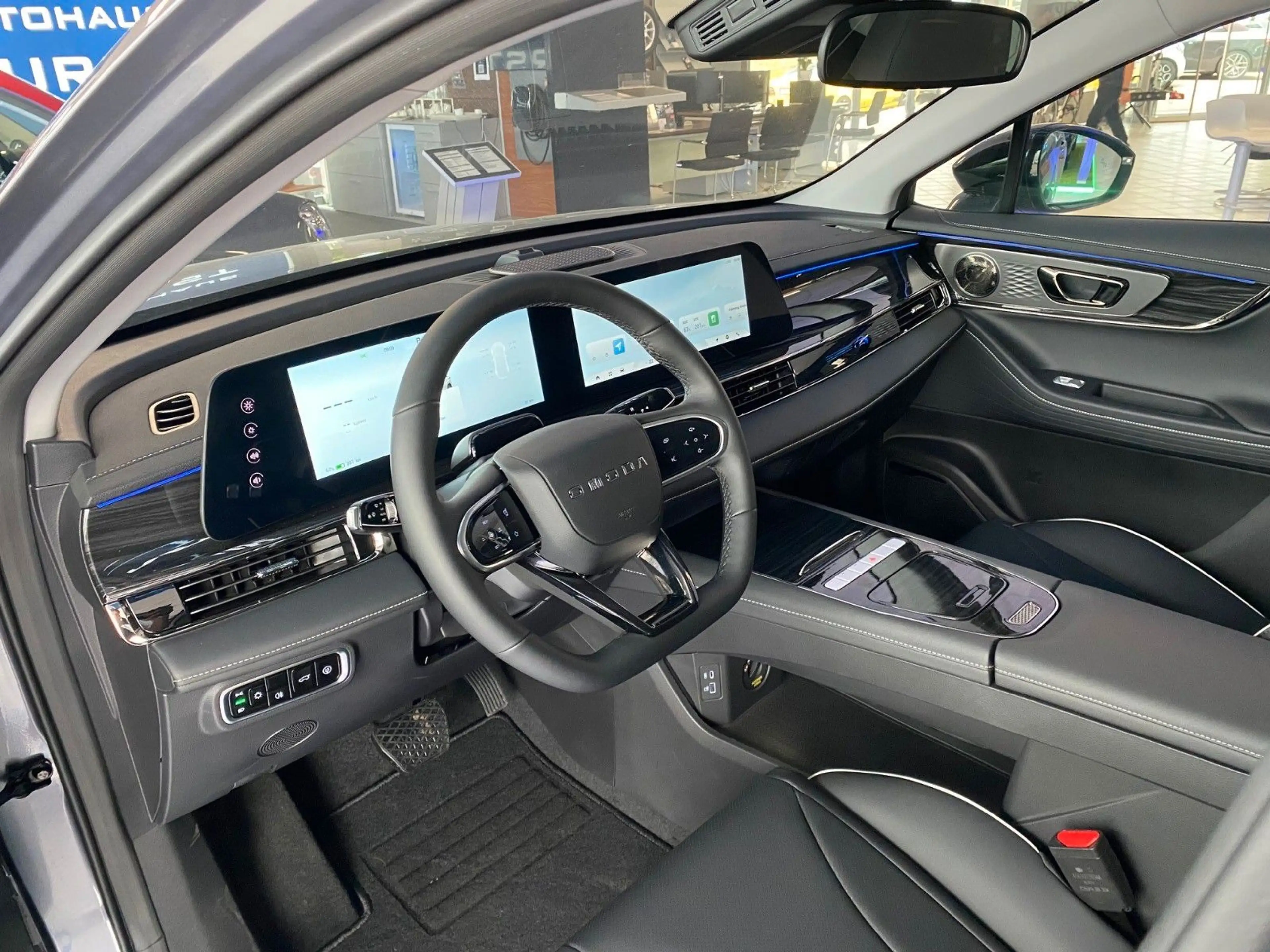 Omoda 5 EV Exclusive — photo 4