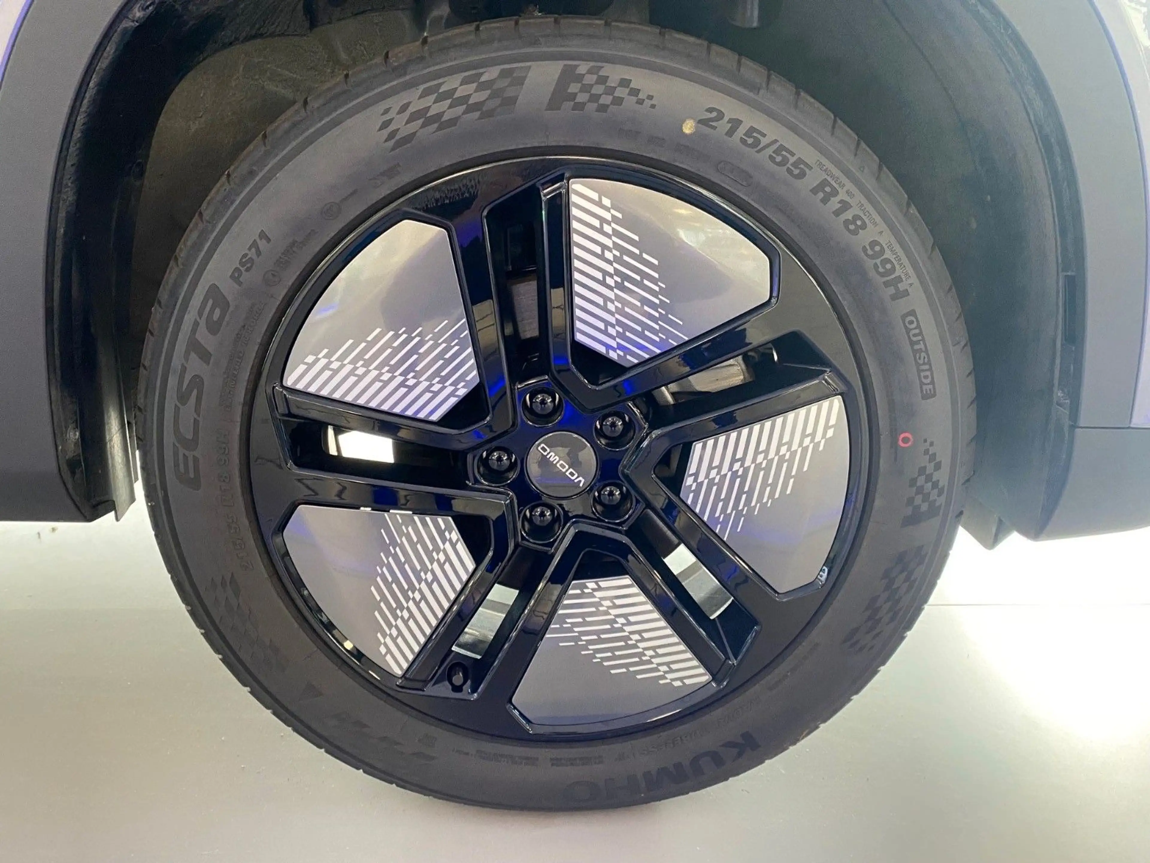 Omoda 5 EV Exclusive — photo 12