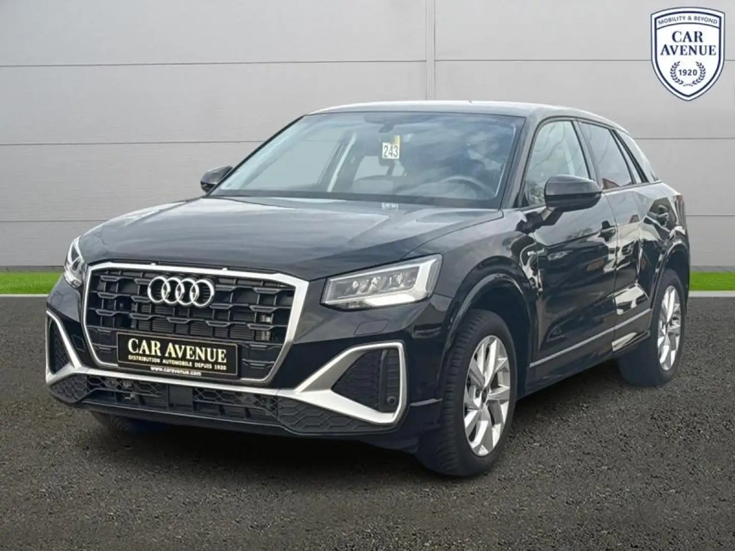 Audi Q2 35 TFSI 150ch S line S tronic 7 Noir - 1
