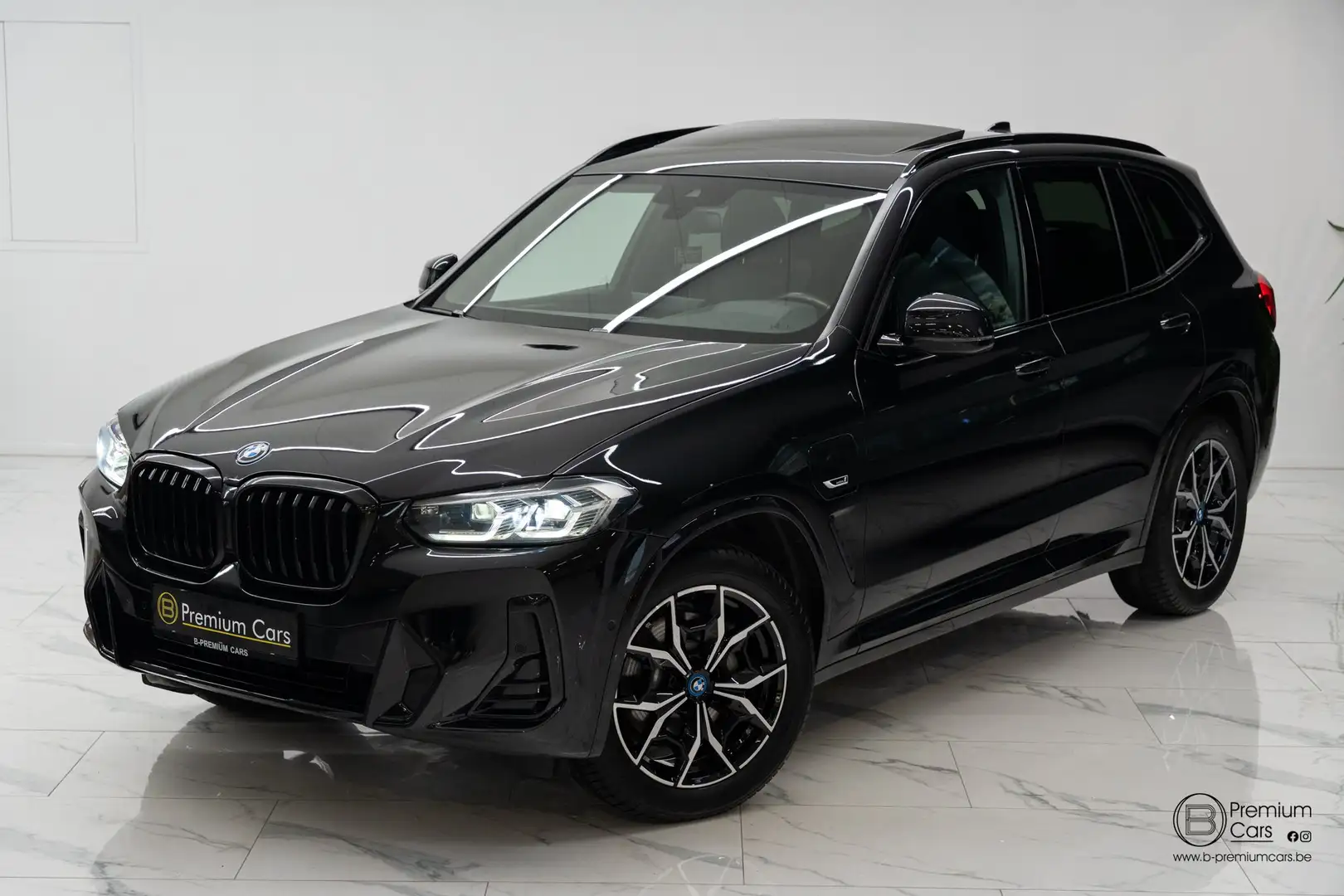 BMW X3 30e M-Pack! Facelift! Pano, Hifi, Led, Camera! Nero - 2