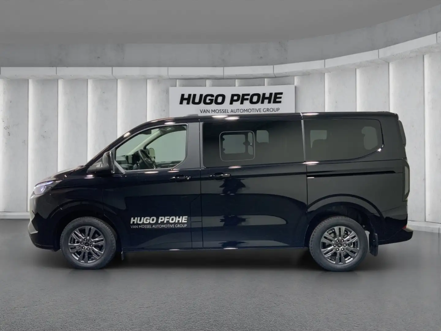Ford Tourneo Custom Titanium 2.5 Duratec PHEV 340 L1 *Lieferung ab Okt Schwarz - 2