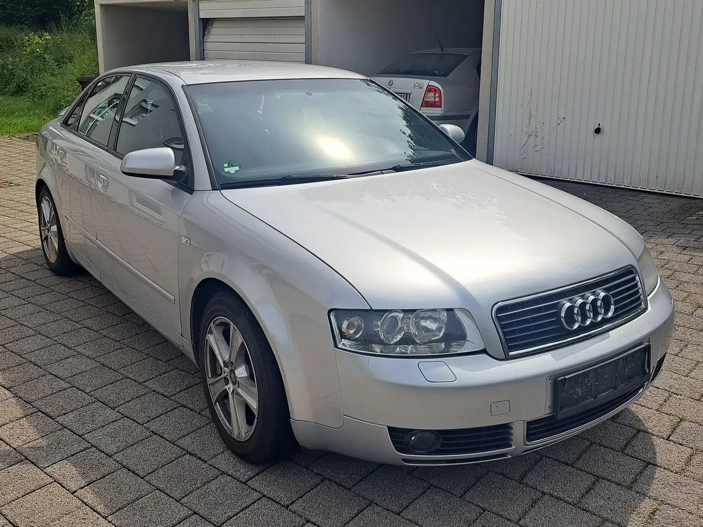 Audi A4 A4 1.8 T Plateado - 1