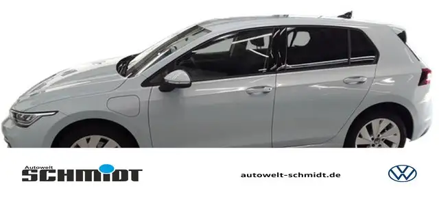 Volkswagen Golf VIII 1,5 TSI eHybrid DSG Life ACC Navi R Kamera...