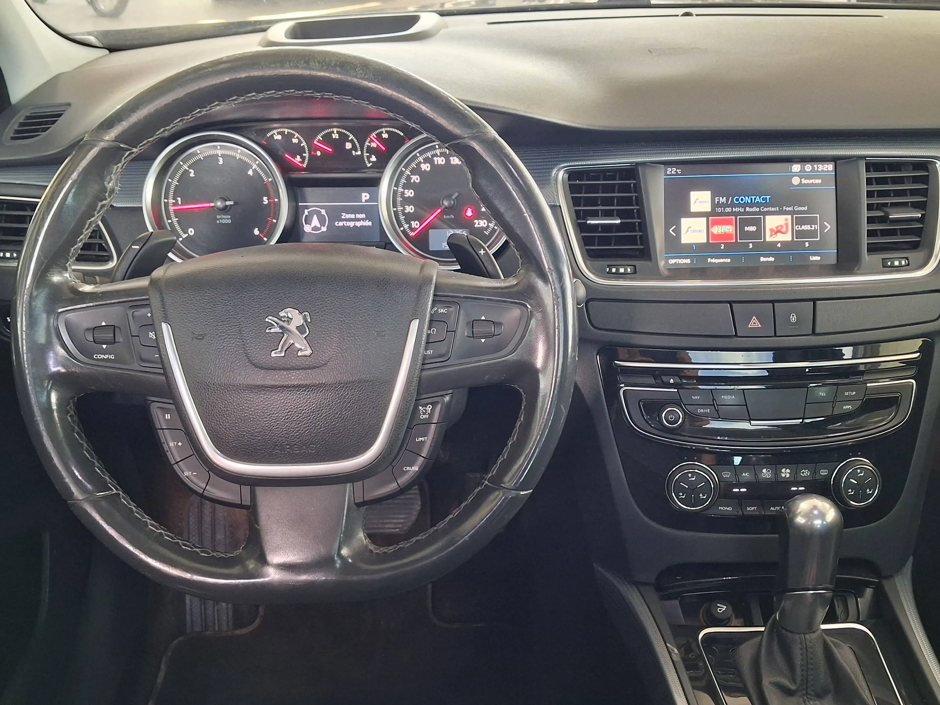 Peugeot 508 508 SW 2.0 BlueHDi Allure S / 1 ER PROP / CARNET / BOITE AUTO / GARANTIE — photo 10
