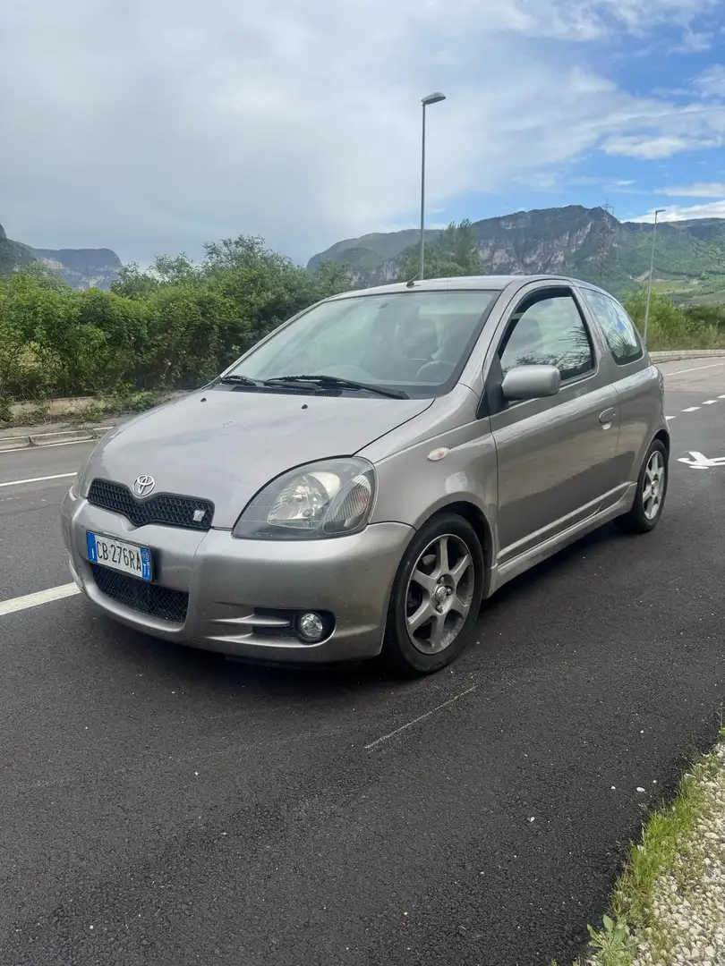 Toyota Yaris 3p 1.5 ts - 1