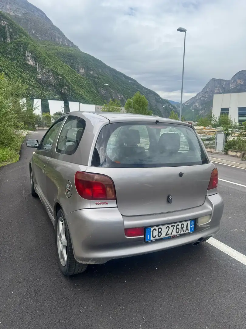 Toyota Yaris 3p 1.5 ts - 2