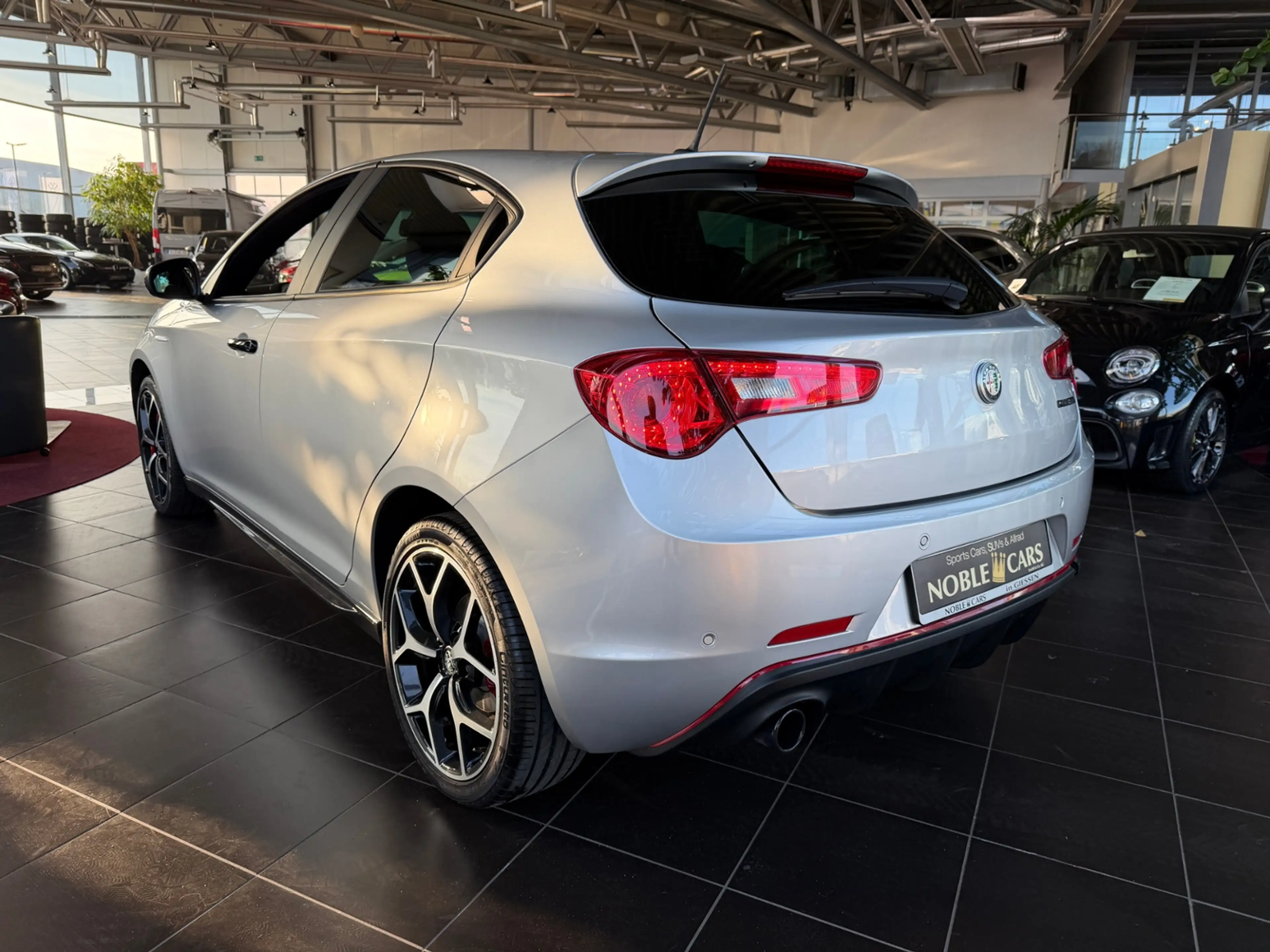 Alfa Romeo Giulietta Sport KLIMA NAV SHZ — photo 4