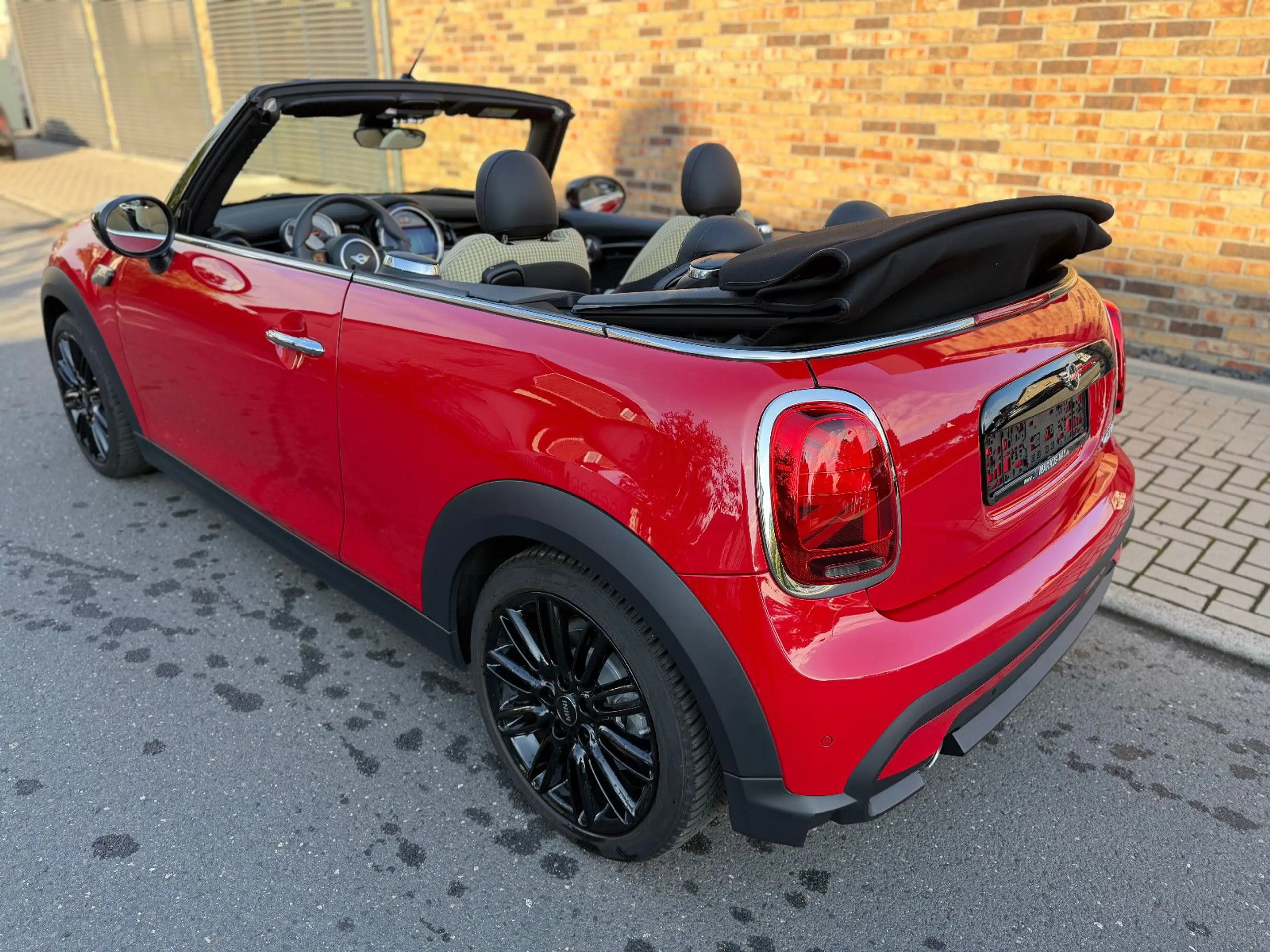 MINI Cooper Cabrio LED Sportsitze Shz PDC Lenkrhz — photo 6