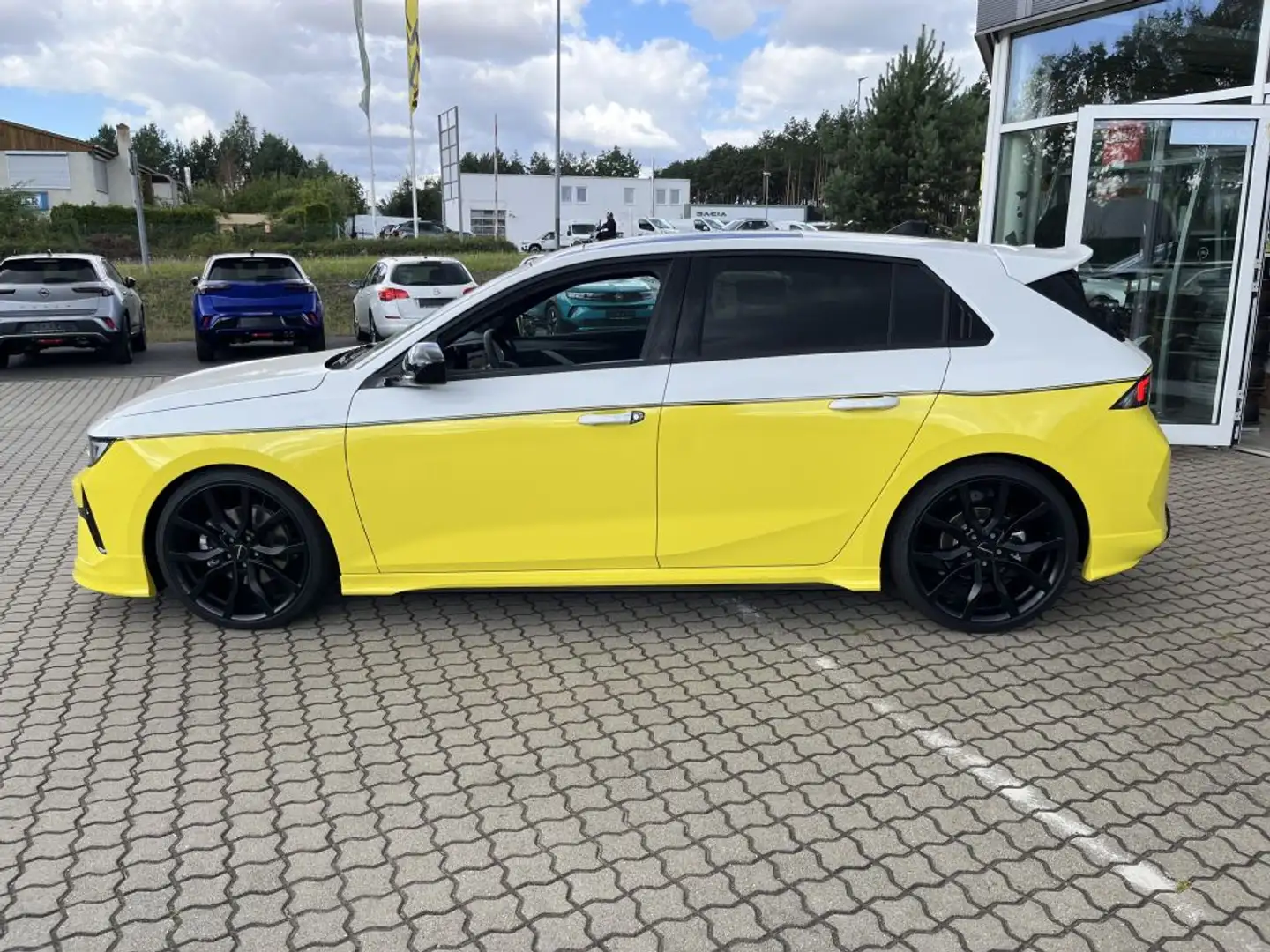 Opel Astra Irmscher I2000 GS 1.5D SONDEREDITION Weiß - 2