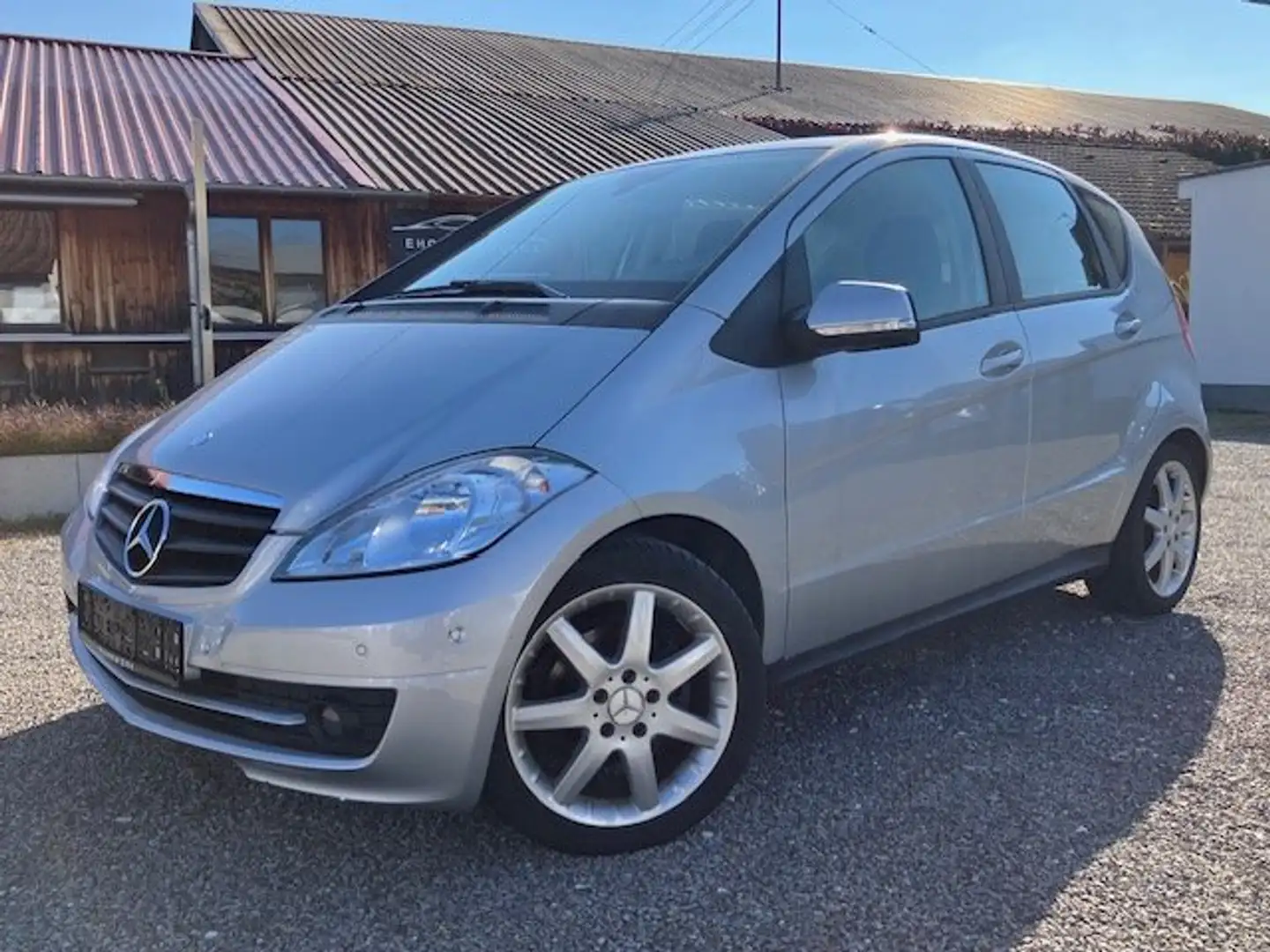 Mercedes-Benz A 160 Park-Assist|SHZ|Automatik|8-fach Grau - 1