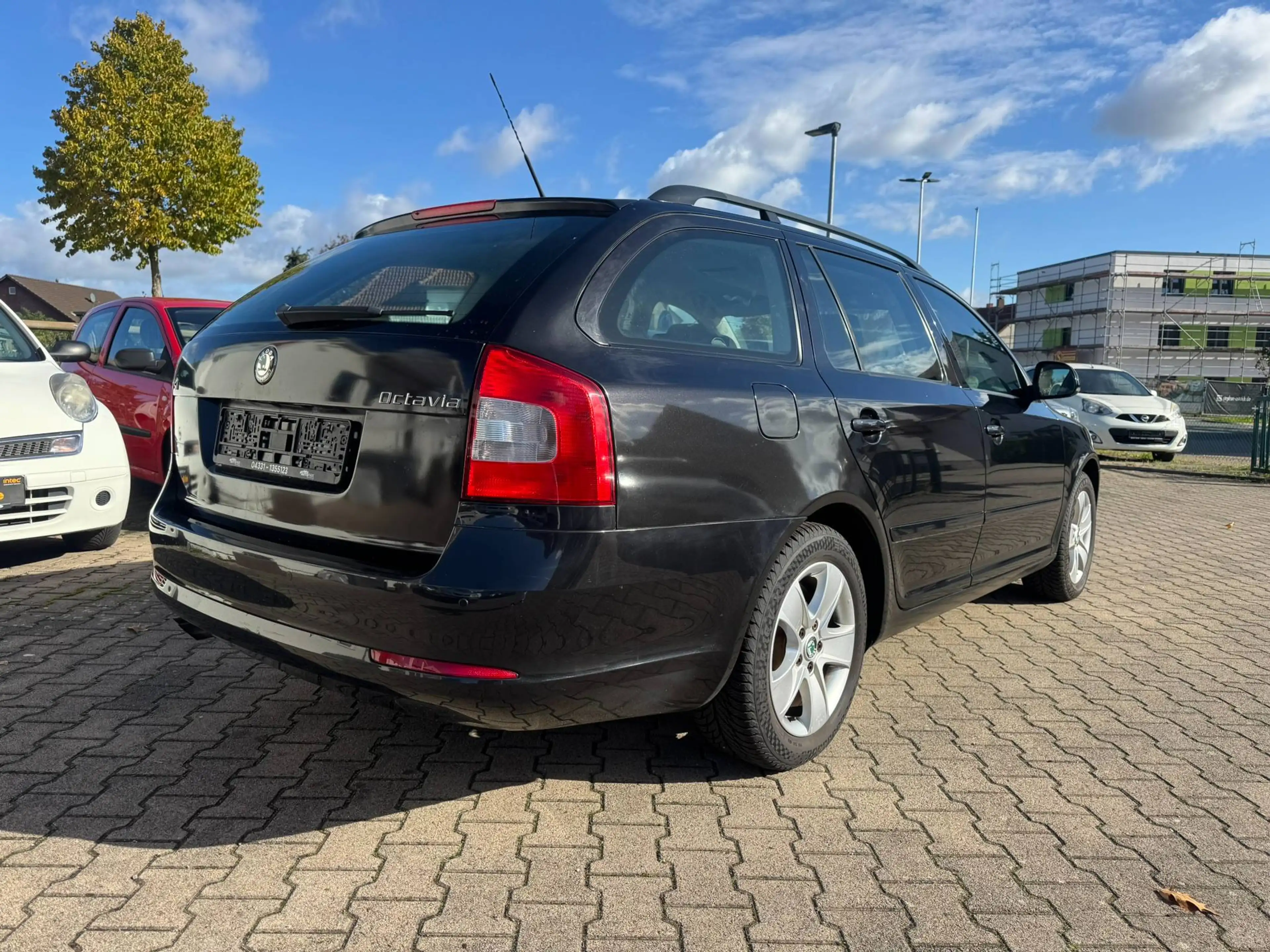 Skoda Octavia Ambiente*PDC*Tempomat*Top Zustand — photo 6