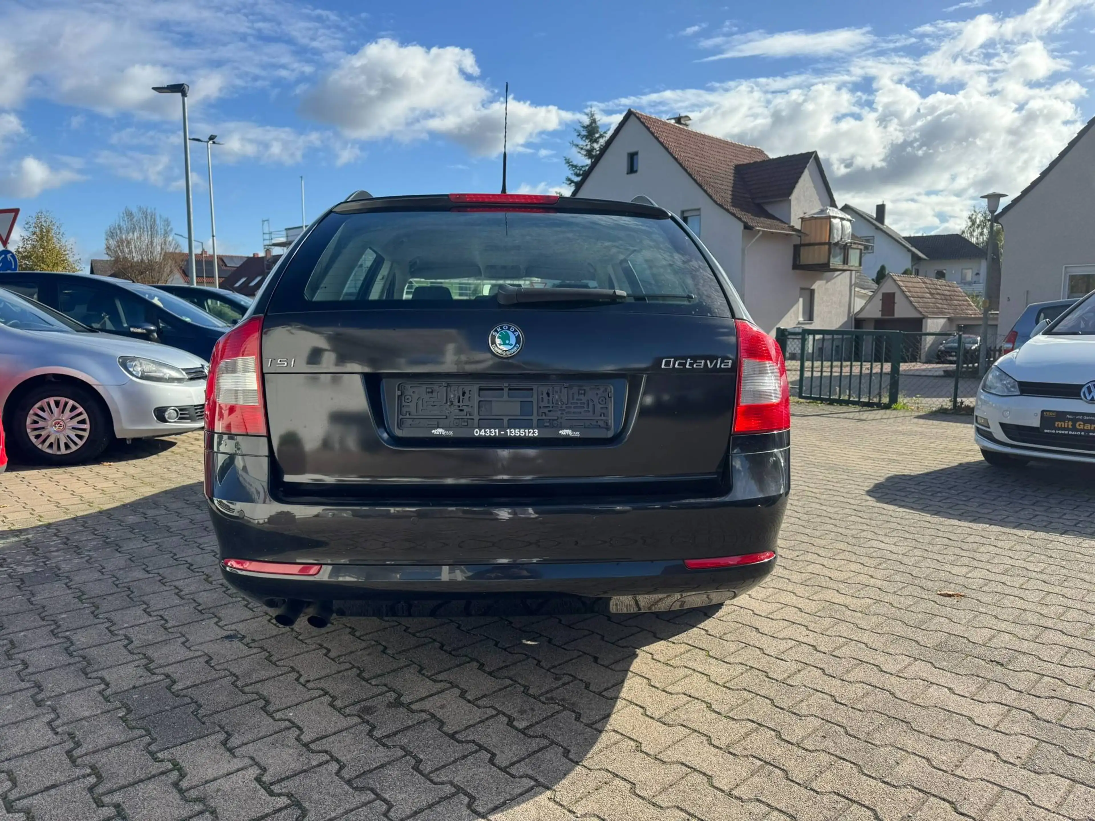 Skoda Octavia Ambiente*PDC*Tempomat*Top Zustand — photo 5