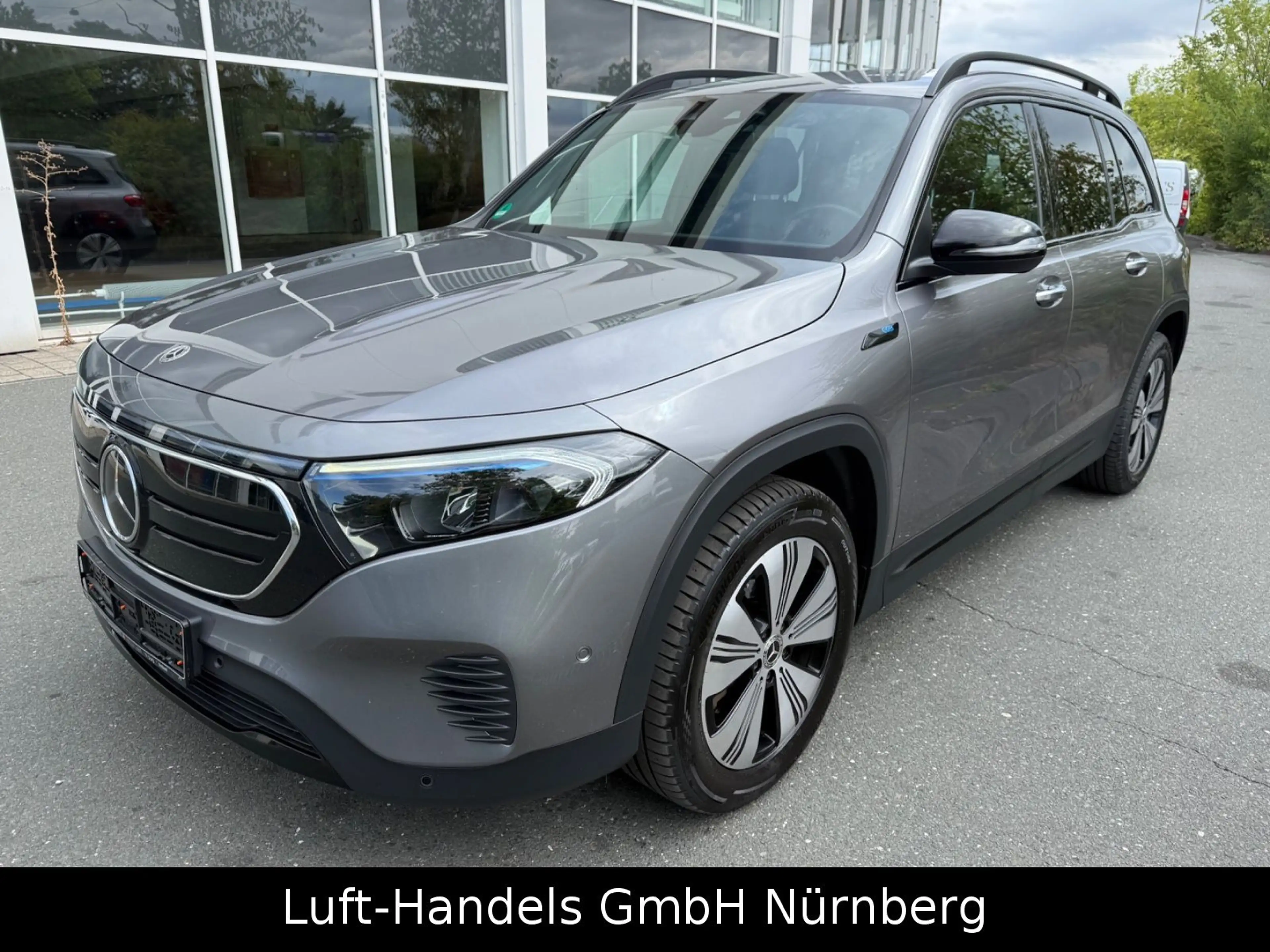 Mercedes-Benz EQB 250 Progressive Night-Paket Batteriezertifik