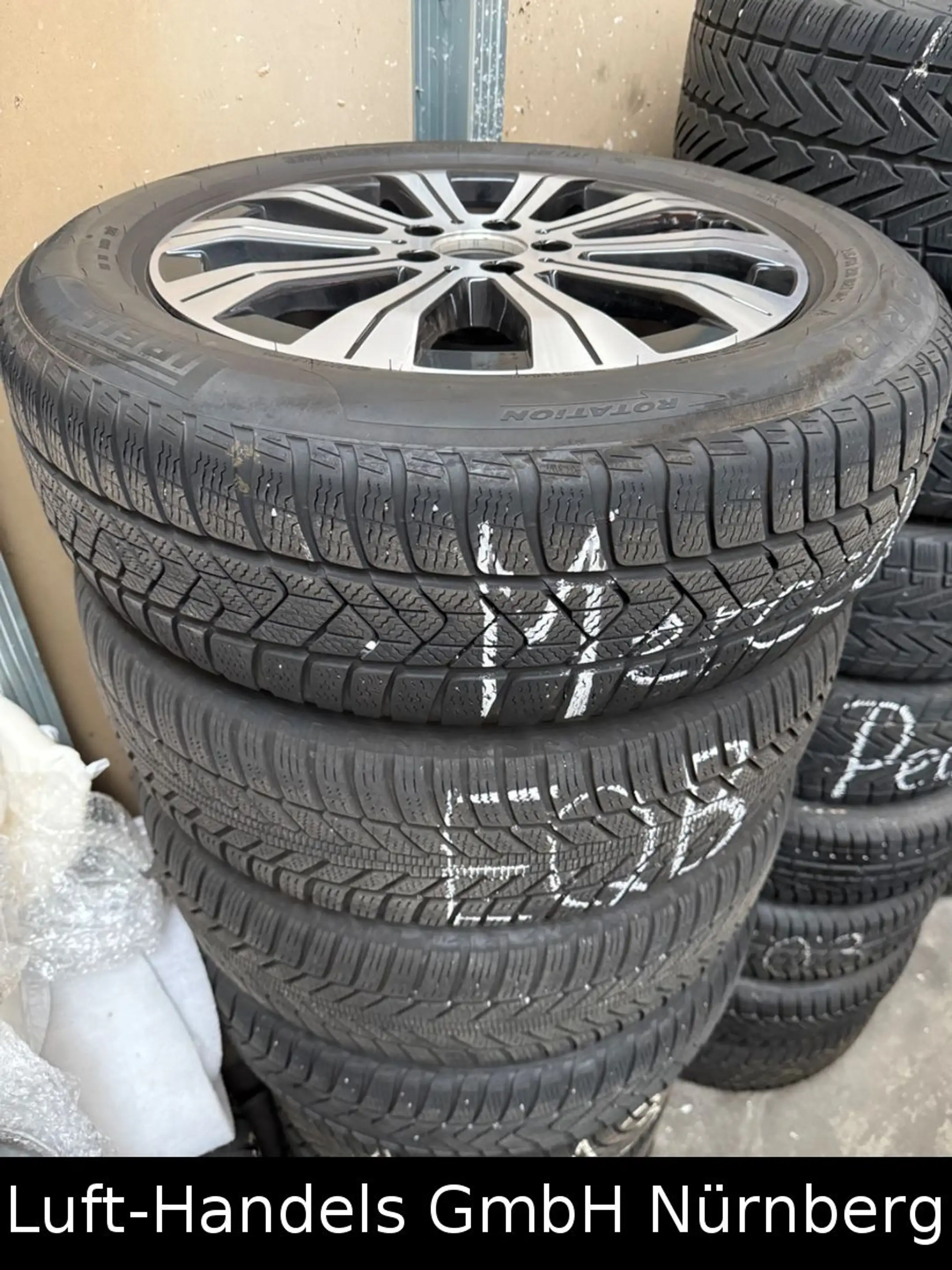 Mercedes-Benz EQB 250 Progressive Night-Paket Batteriezertifik — photo 20