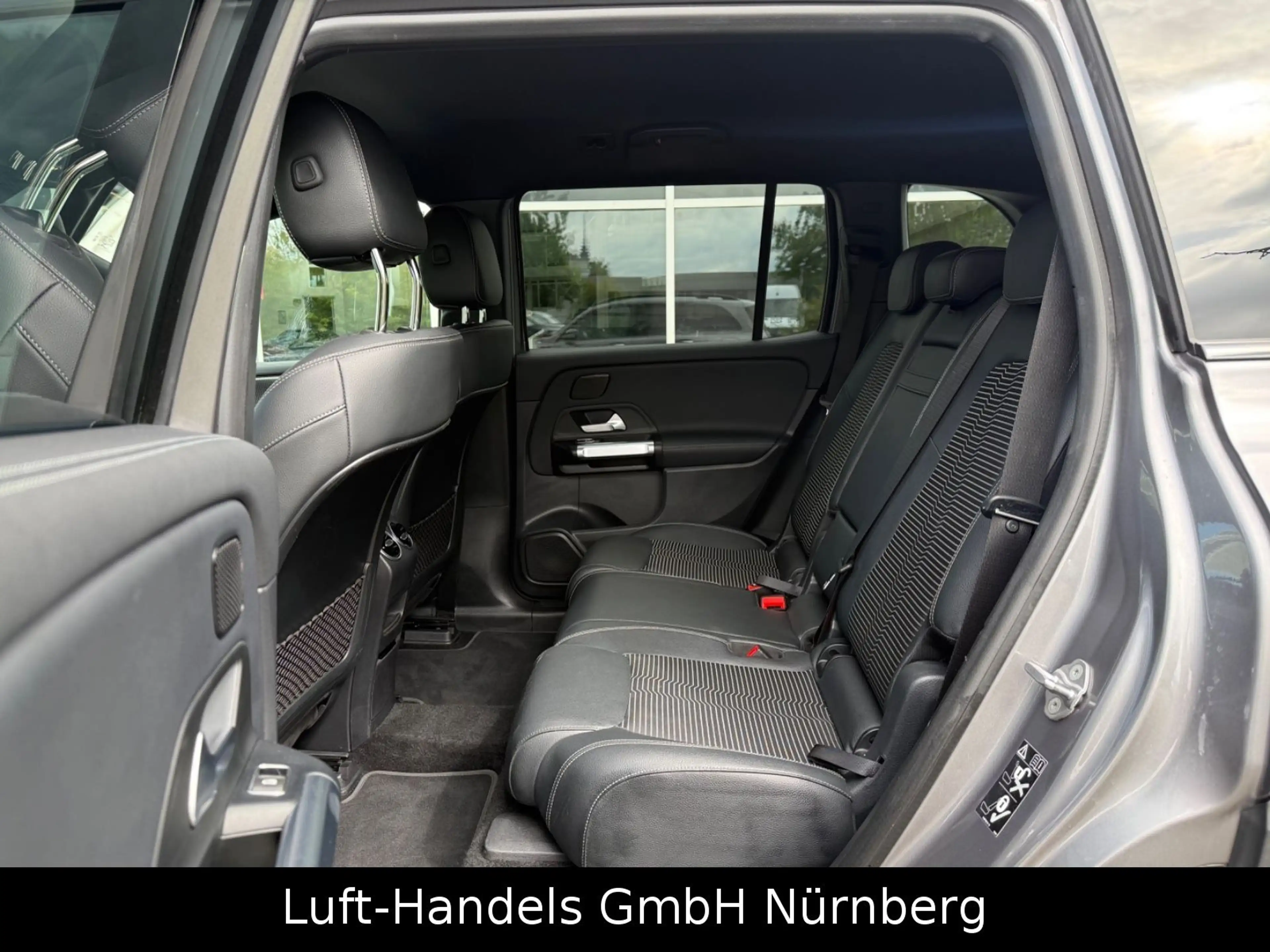 Mercedes-Benz EQB 250 Progressive Night-Paket Batteriezertifik — photo 13