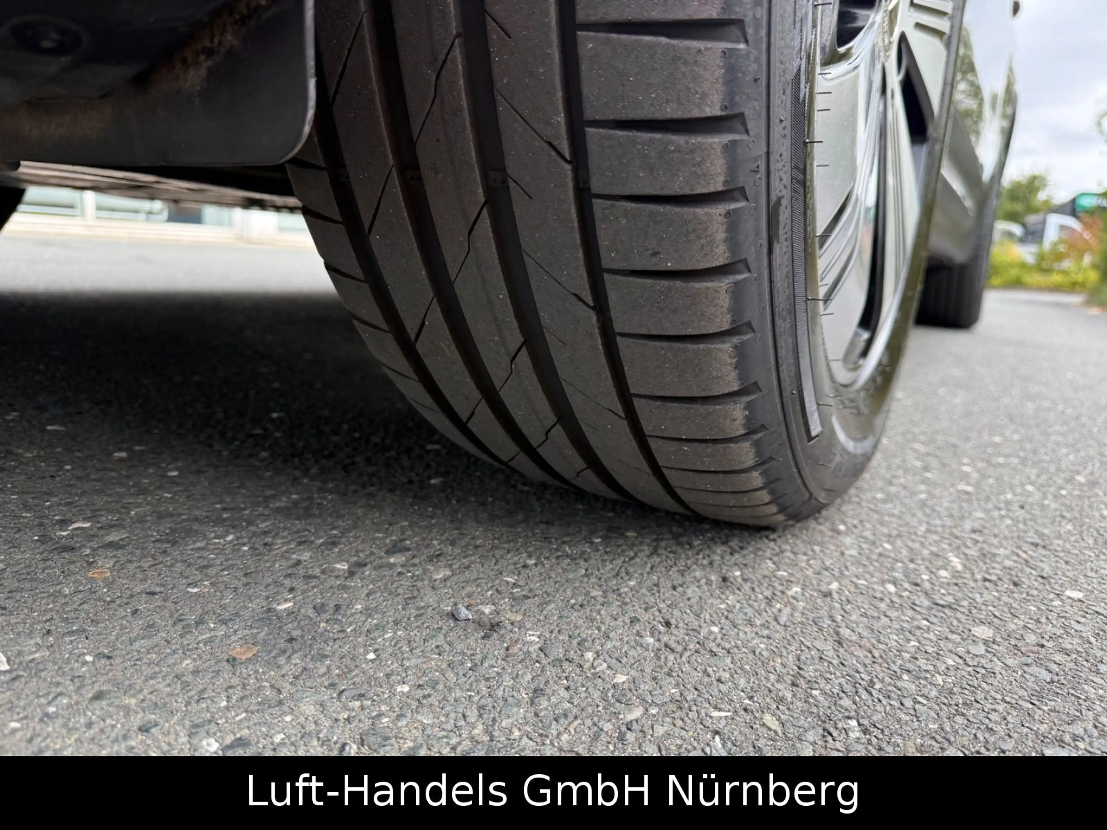 Mercedes-Benz EQB 250 Progressive Night-Paket Batteriezertifik — photo 10