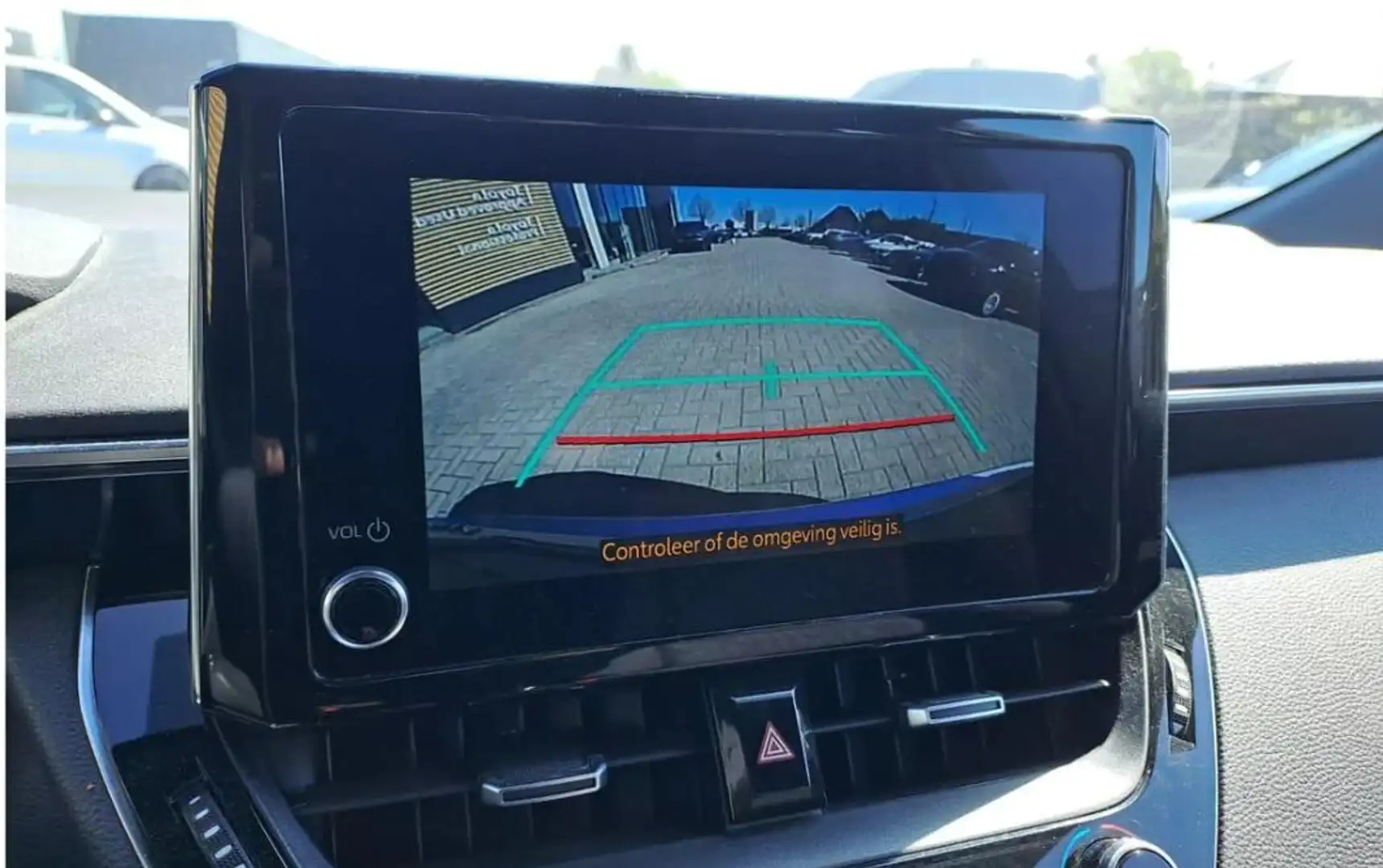 Toyota Corolla Touring Sports 1.8 Hybrid Dynamic e-CVT Argent - 2