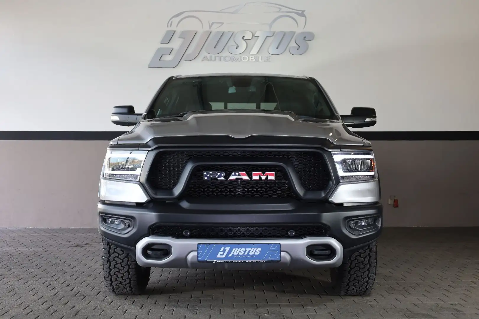 Dodge RAM 5.7 Rebel/BRCGAS/TOTW/SHZ/LHZ/ALPINE/RFK/R18 Plateado - 2
