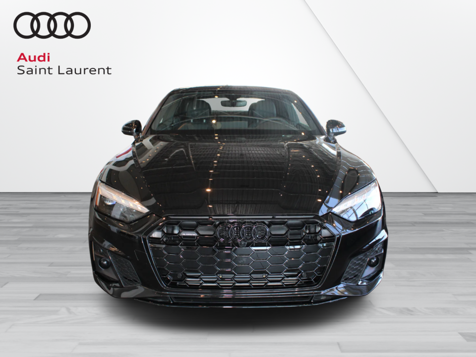 2024 Audi A5 Progressive S-Line only 30km alt 2
