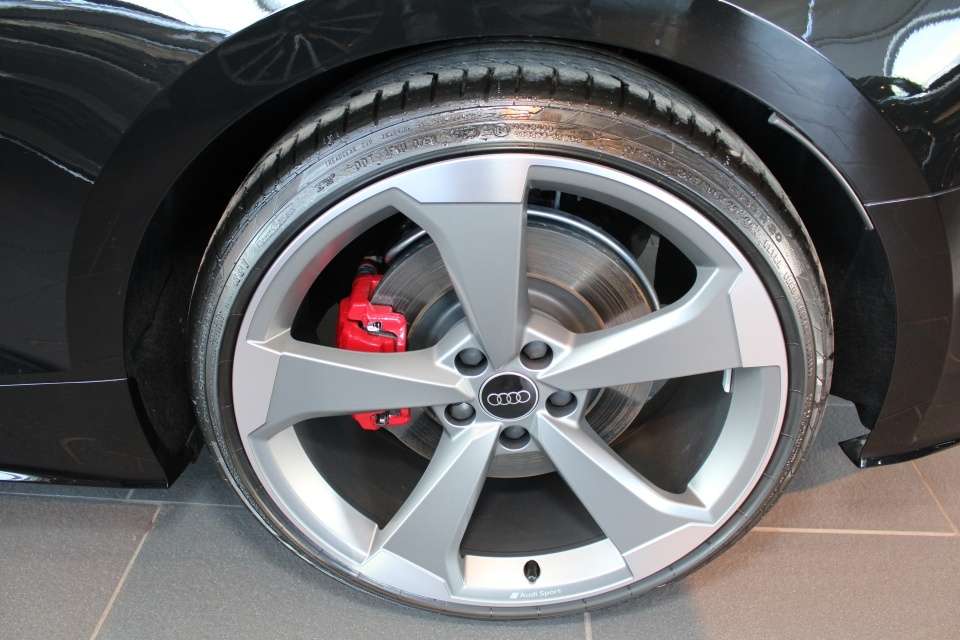 2024 Audi A5 Progressive S-Line only 30km thumb 35