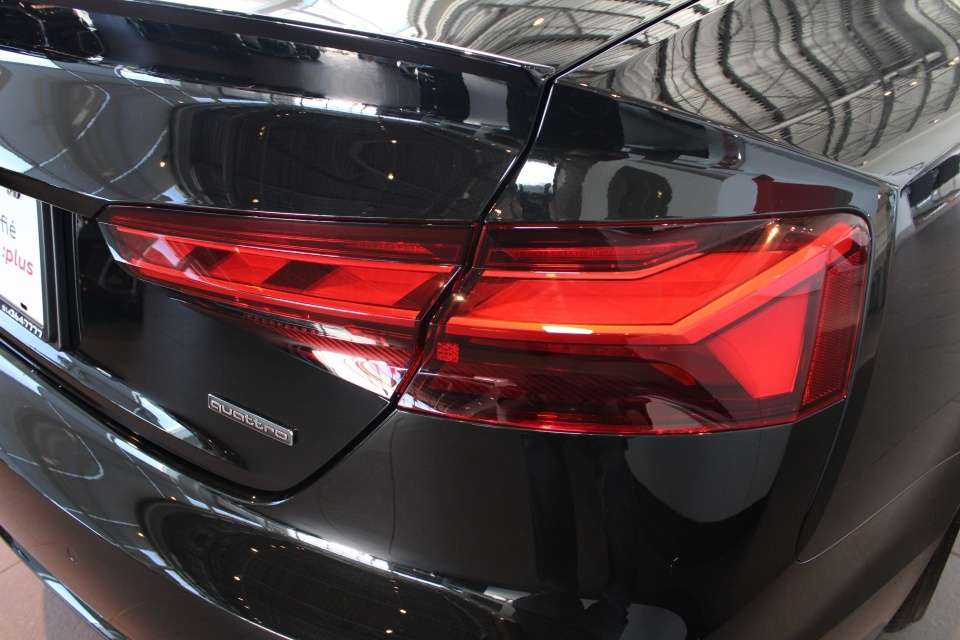 2024 Audi A5 Progressive S-Line only 30km thumb 32