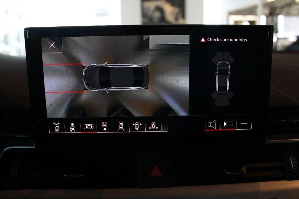 2024 Audi A5 Progressive S-Line only 30km thumb 30