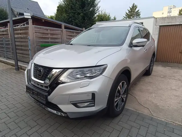Nissan X-Trail X-Trail Diesel 1.7 dCi N-TEC,Bi-XENON,ALU,NAVI,360Kamera,AHK,ALU