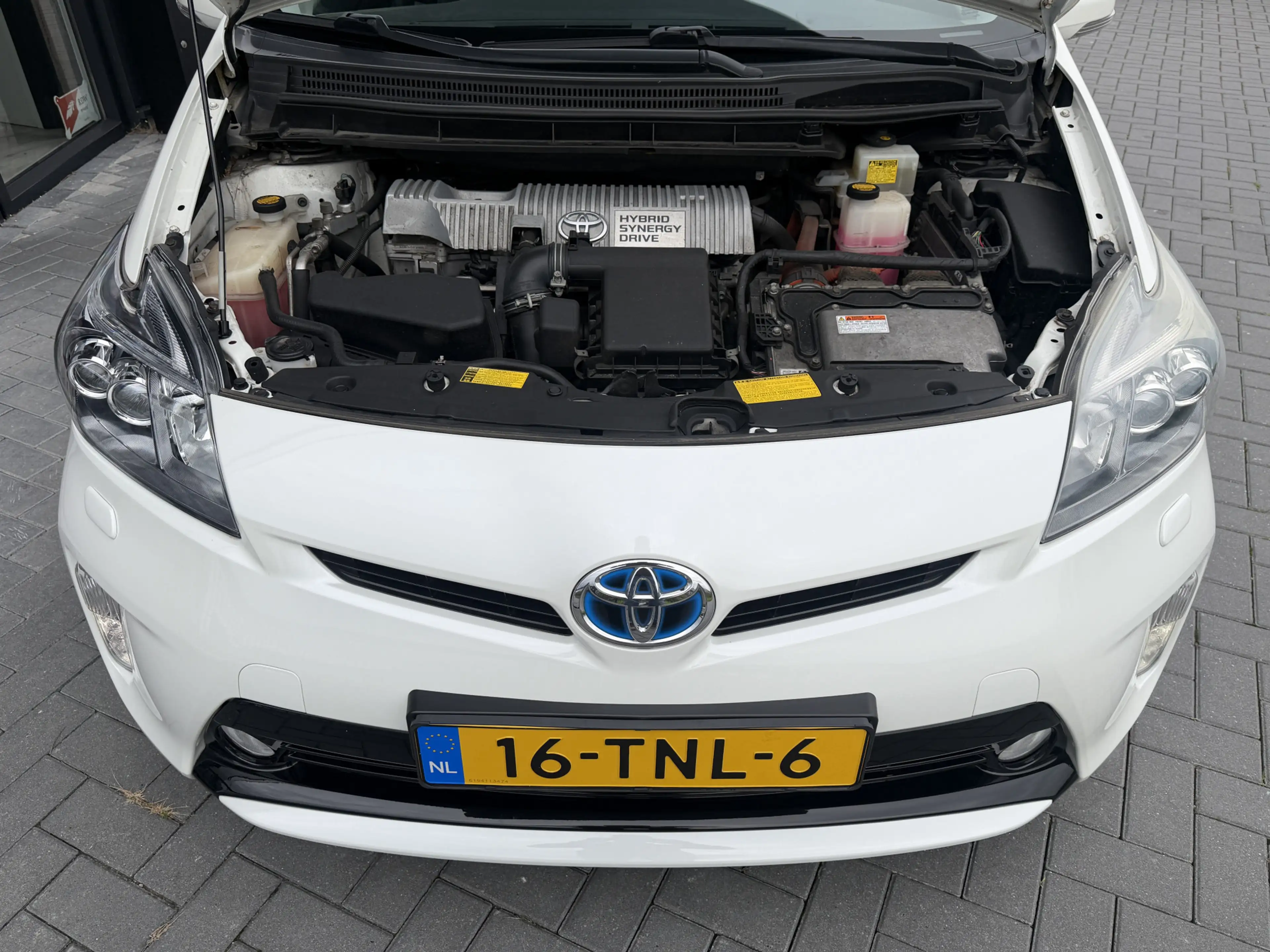 Toyota Prius 1.8 Dynamic Business JBL | Camera | Solar SK dak | — photo 24