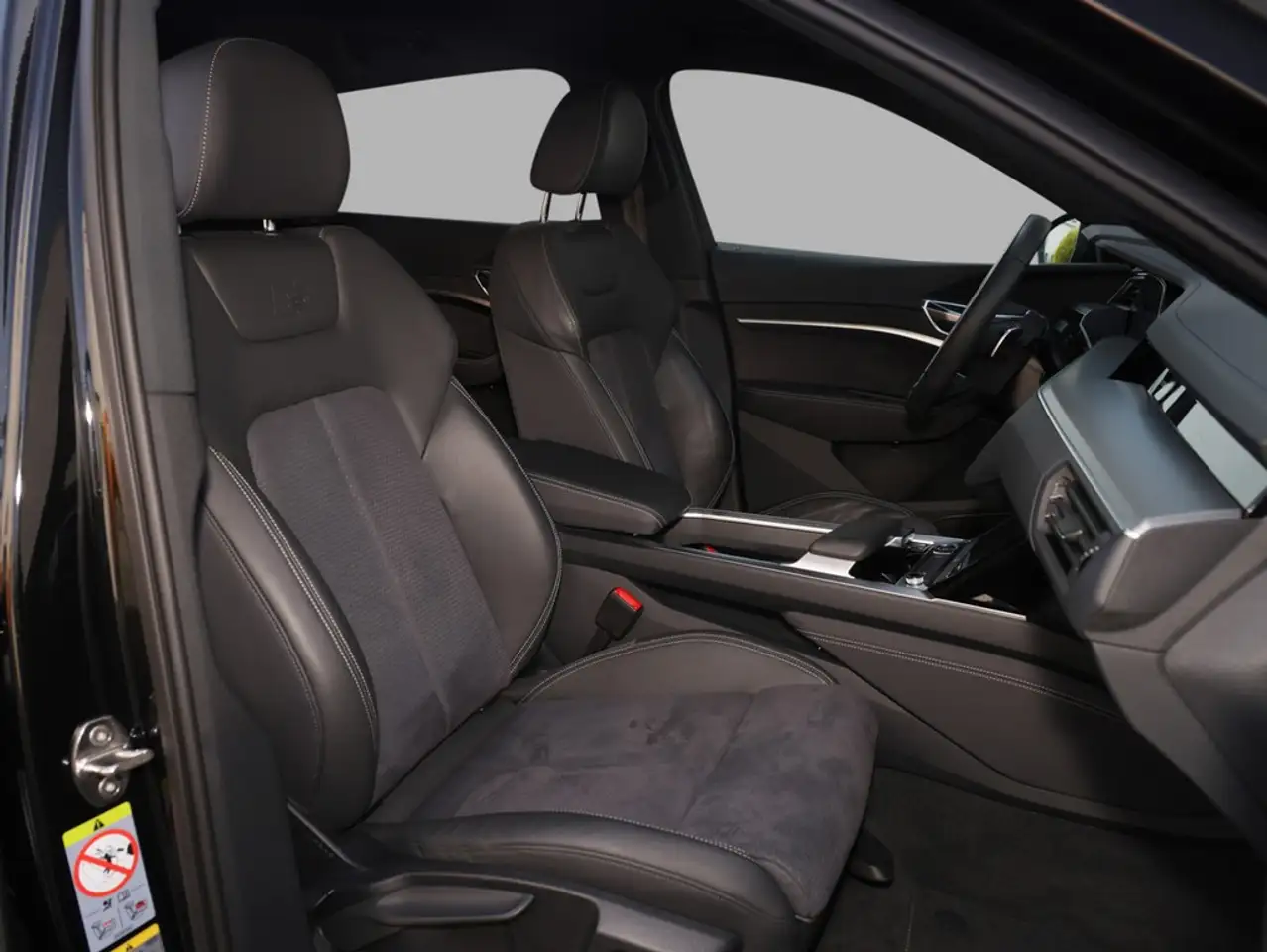 Audi Q8 Sportback e-tron 50 quattro advanced S line 10