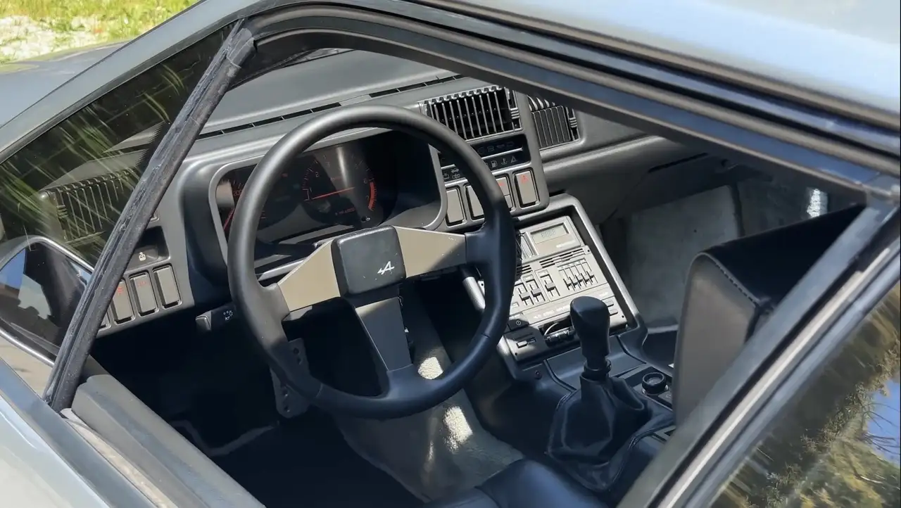 Alpine V6 GTA Turbo, foto 6