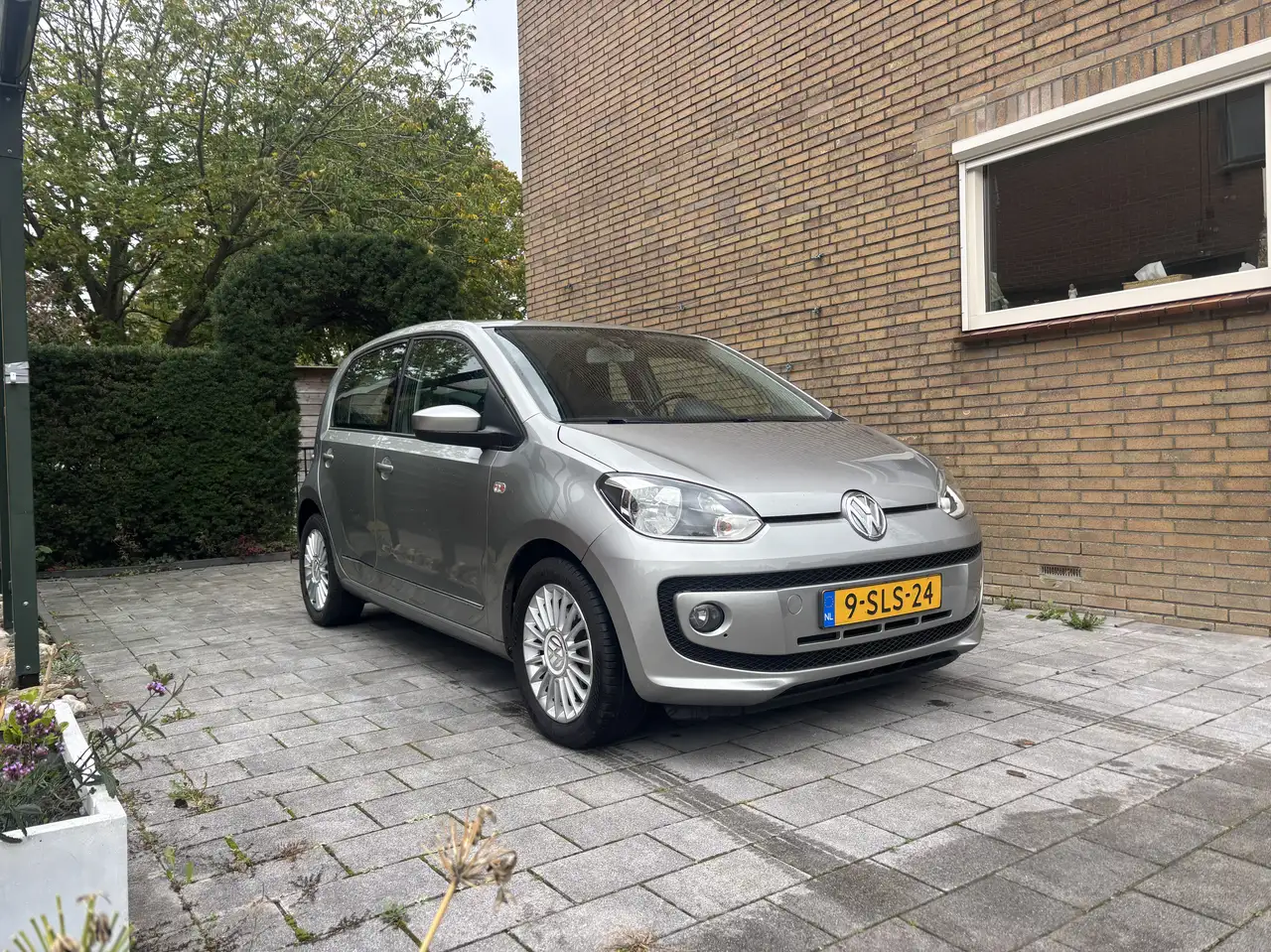 Volkswagen up!